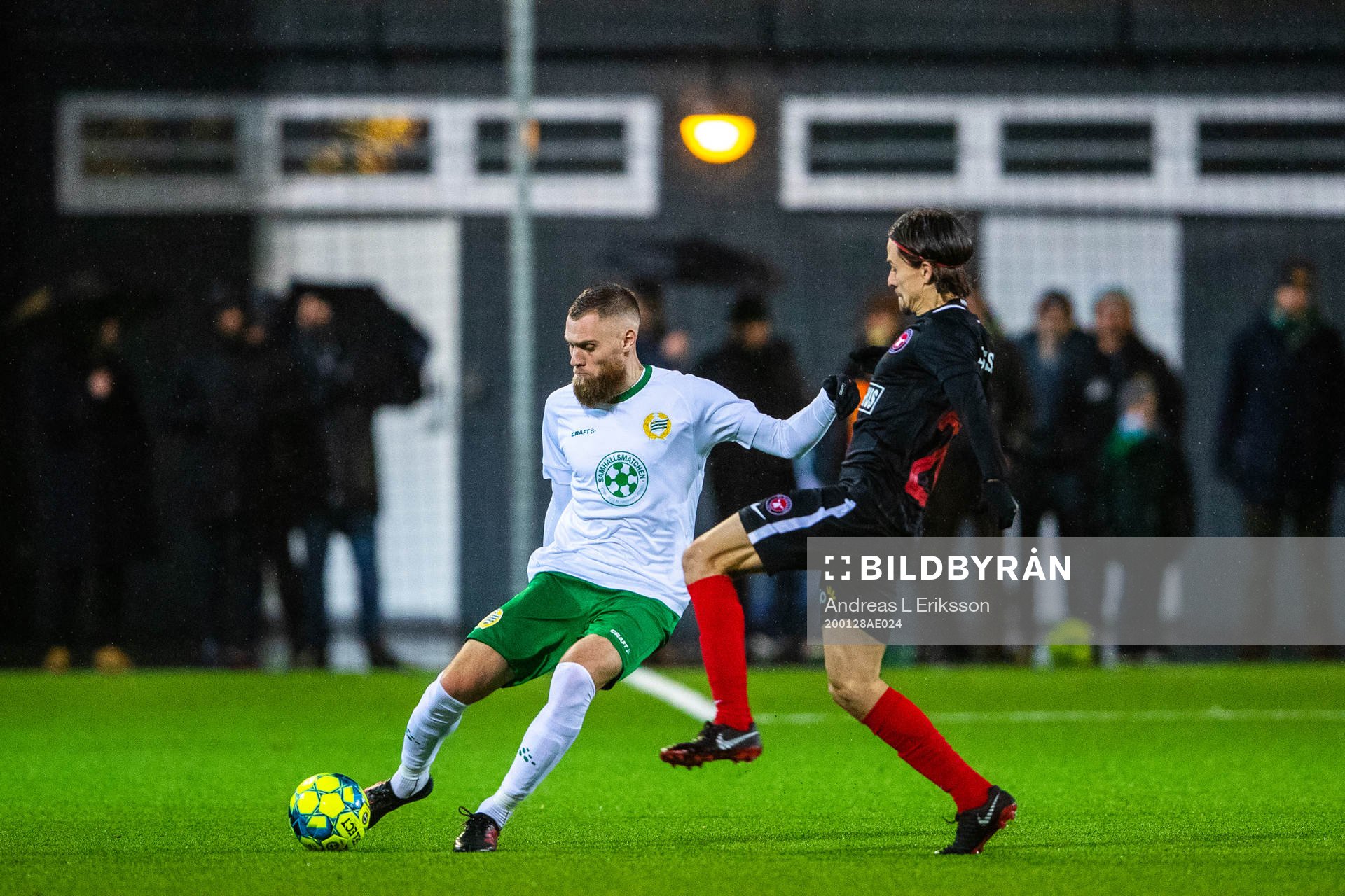 Hammarbys David Fällman och Midtjyllands Lasse Vibe