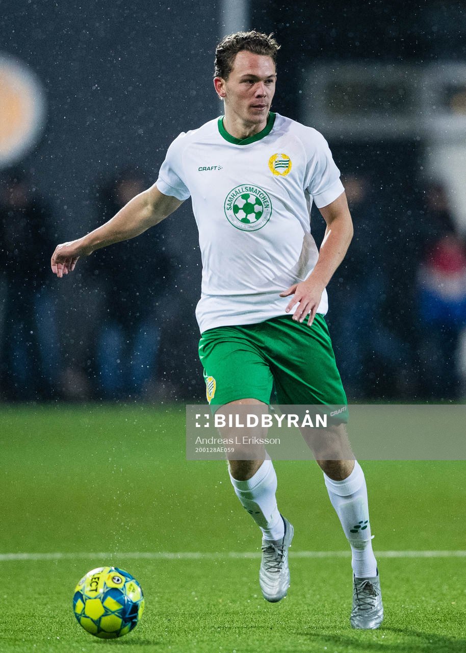 Hammarbys Kalle Björklund under träningsmatchen i fotboll mellan Hammarby och Midtjylland den 28 januari 2020 i Stockholm. 