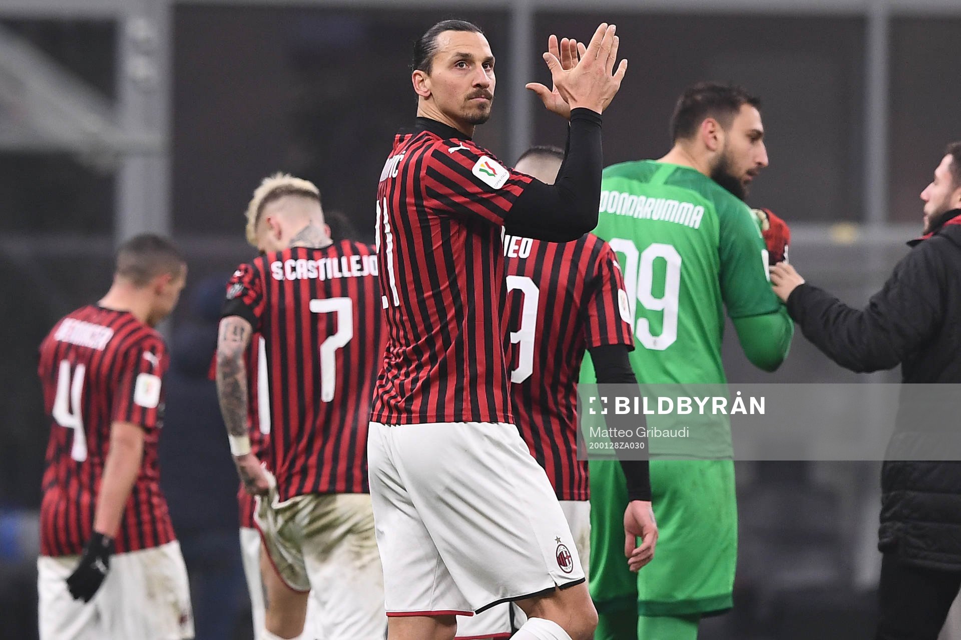 Zlatan Ibrahimovic of Milan celebrates