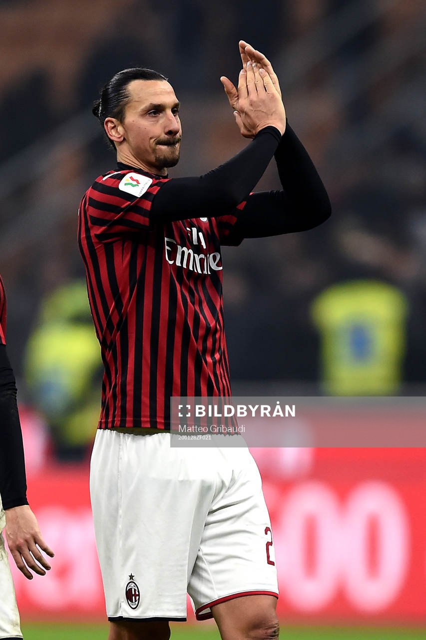 Zlatan Ibrahimovic of Milan celebrates