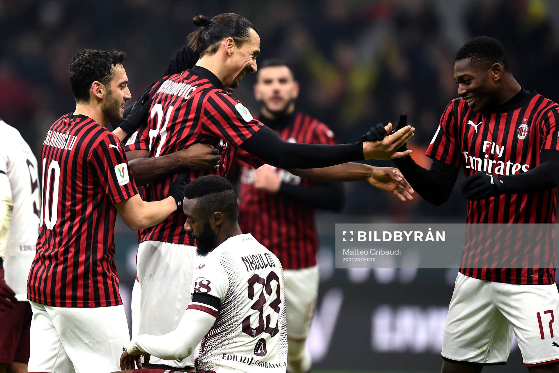 Zlatan Ibrahimovic of Milan celebrates