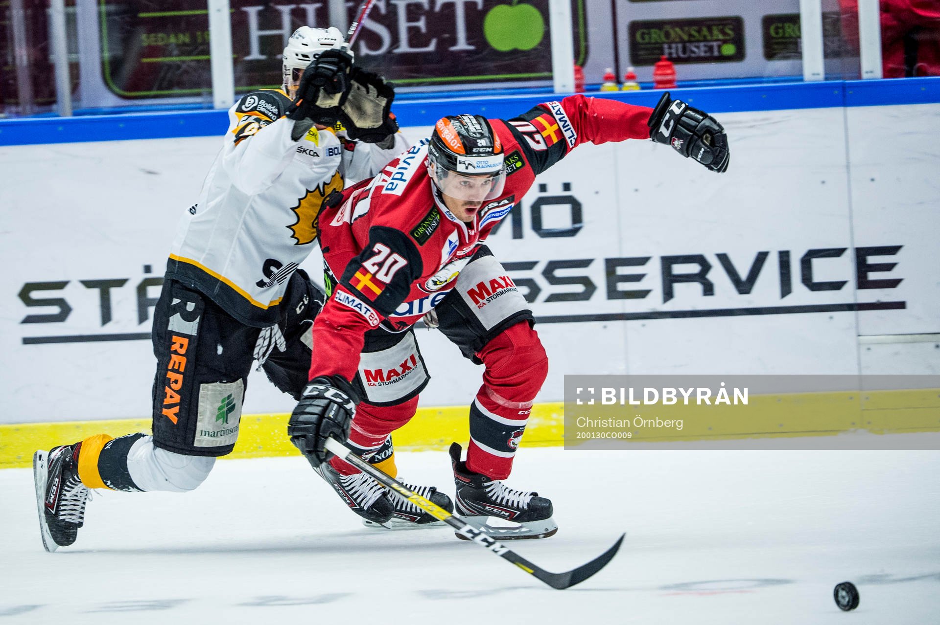 Malmö Redhawks Henrik Hetta mot Skellefteås Albin Sundsvik