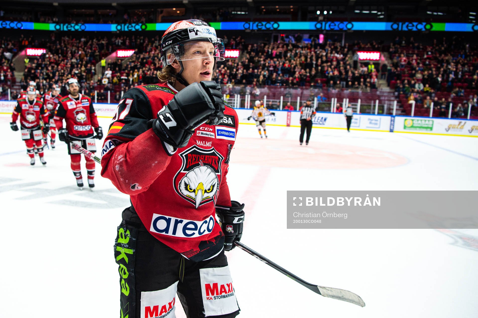 Malmö Redhawks Emil Sylvegård jublar