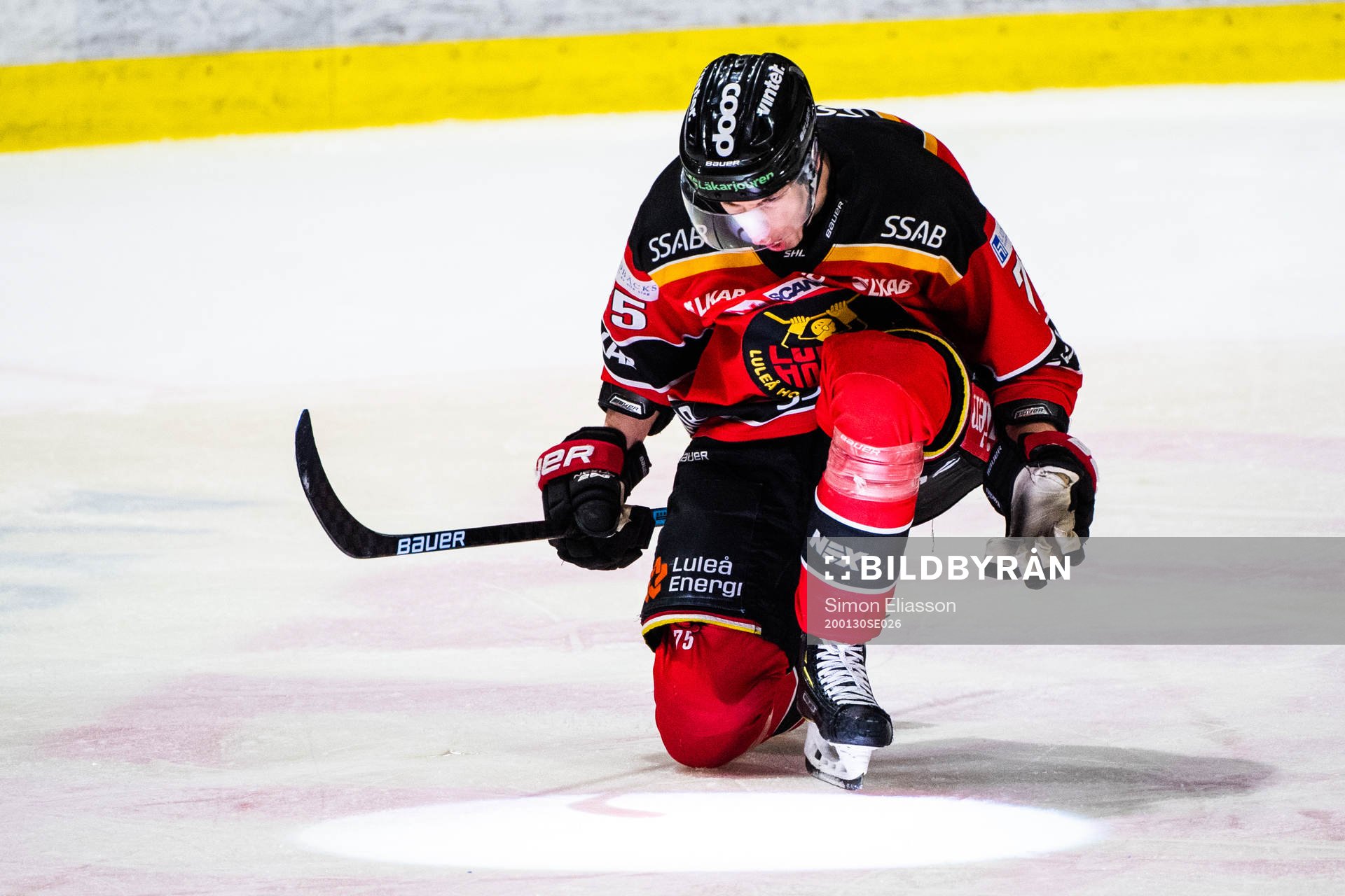 Luleås Arttu Ilomäki jublar