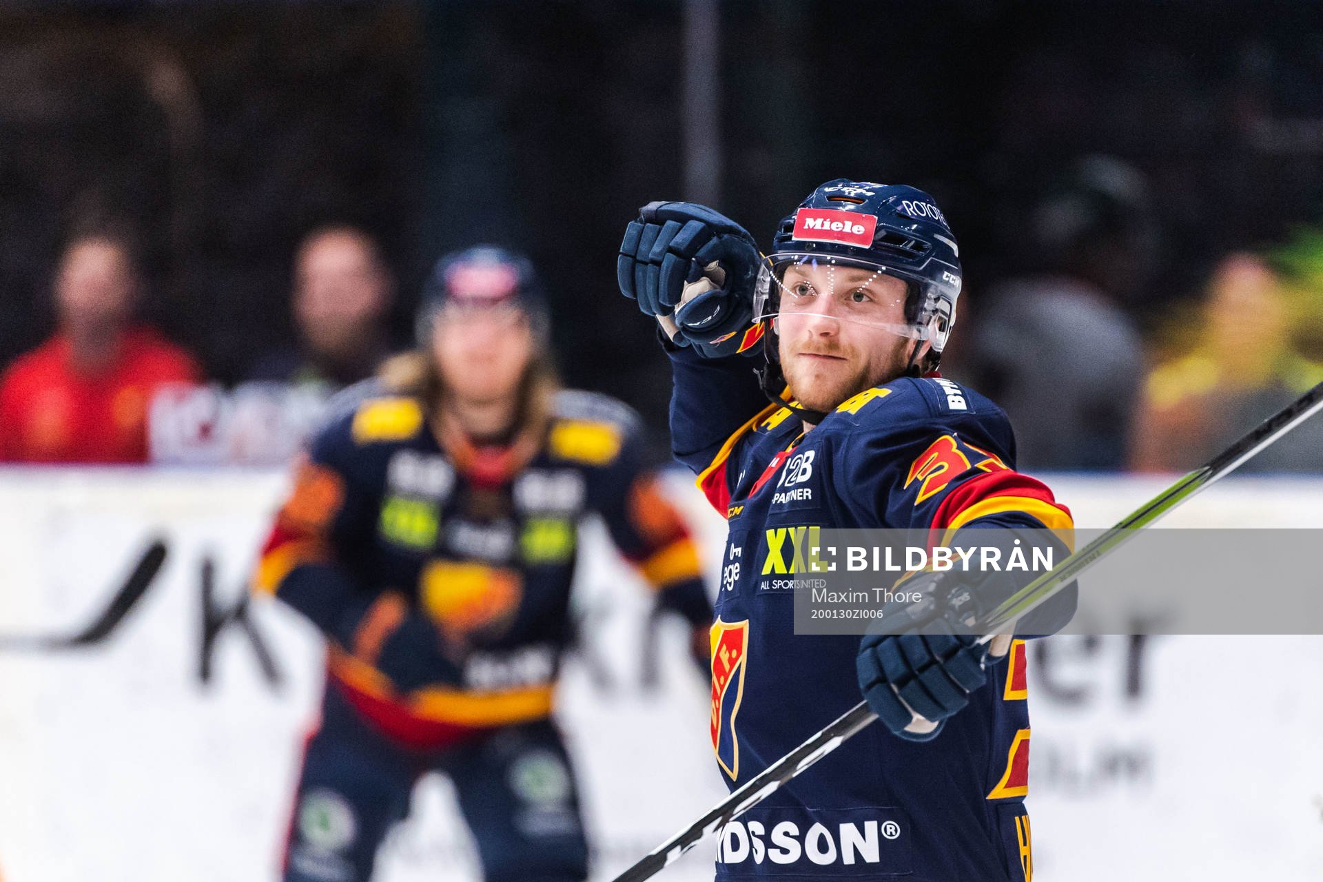 Djurgårdens Linus Hultström jublar
