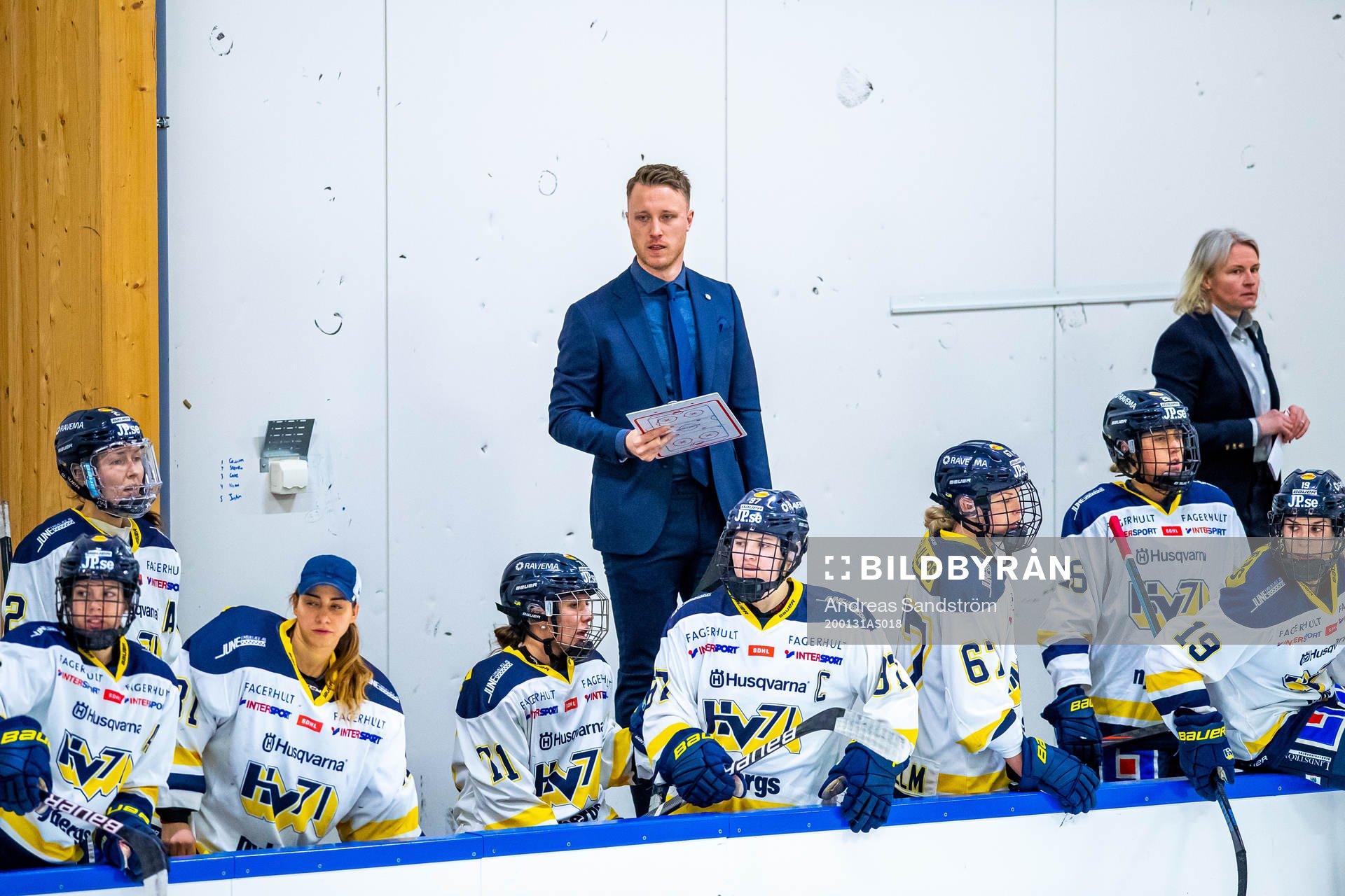s tränare Joakim Engström
