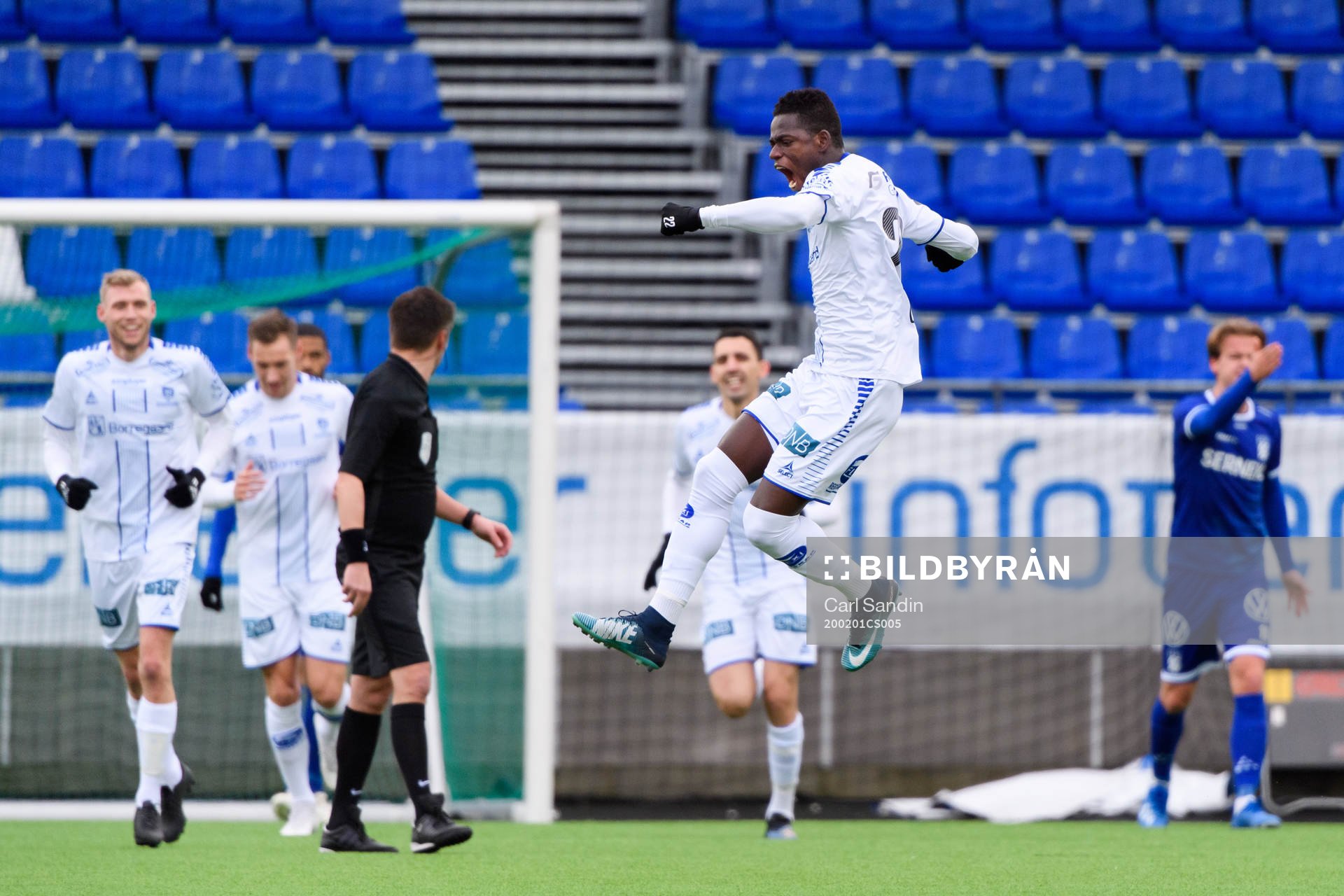 Sarpsborgs Ismaila Coulibaly jublar