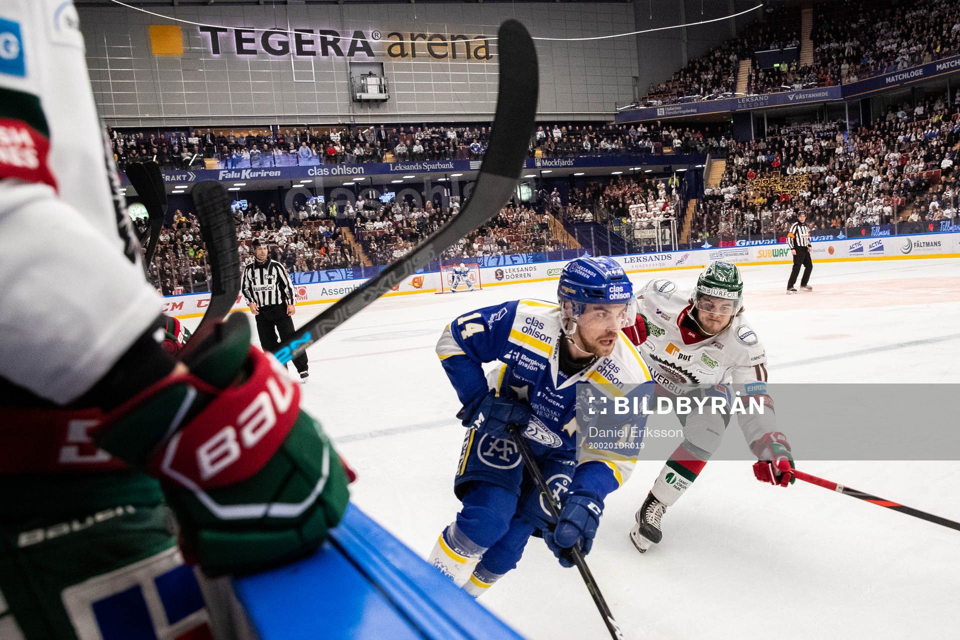 Leksands Oskar Lang och Frölundas Samuel Fagemo