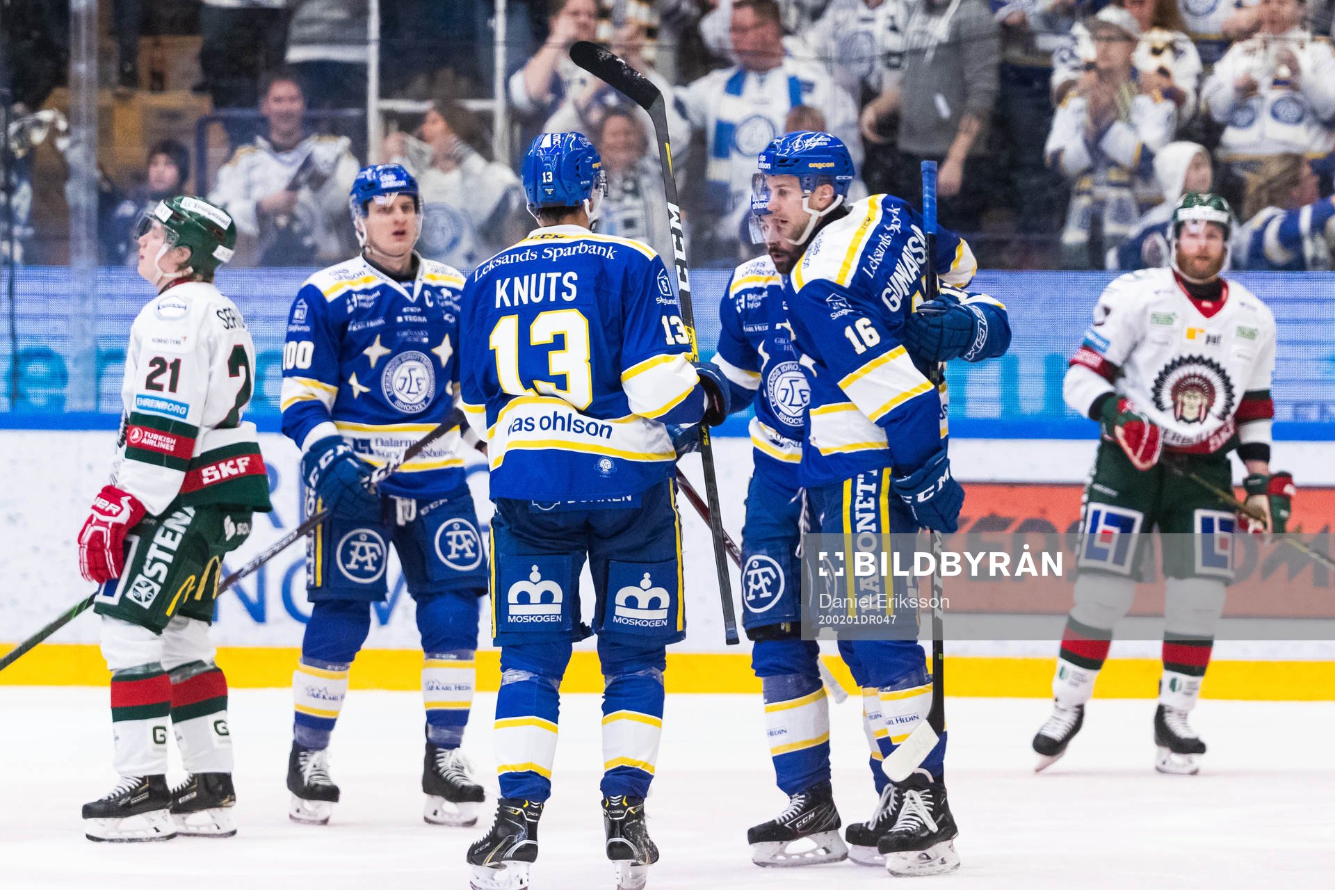 Leksands Daniel Gunnarsson jublar med Jon Knuts
