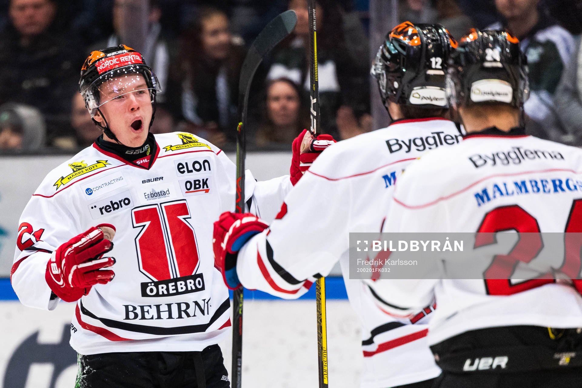 Örebros Linus Öberg jublar