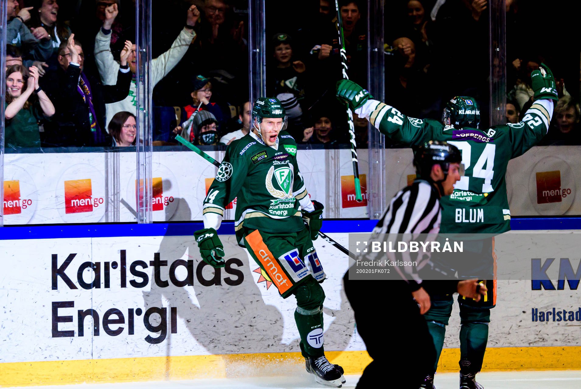 Färjestads Victor Ejdsell jublar