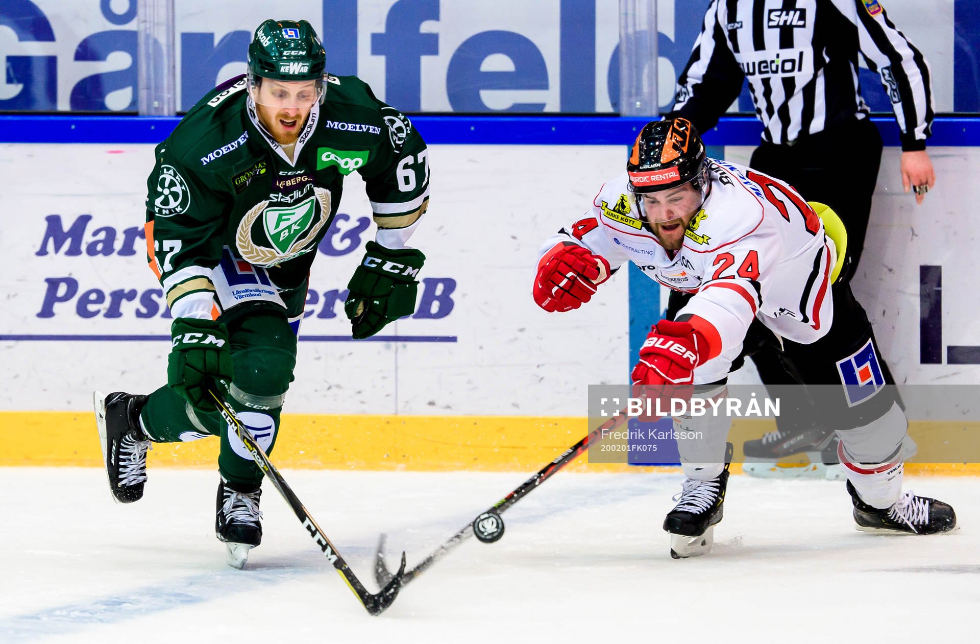 Färjestads Pontus Widerström och Örebros Aaron Irving