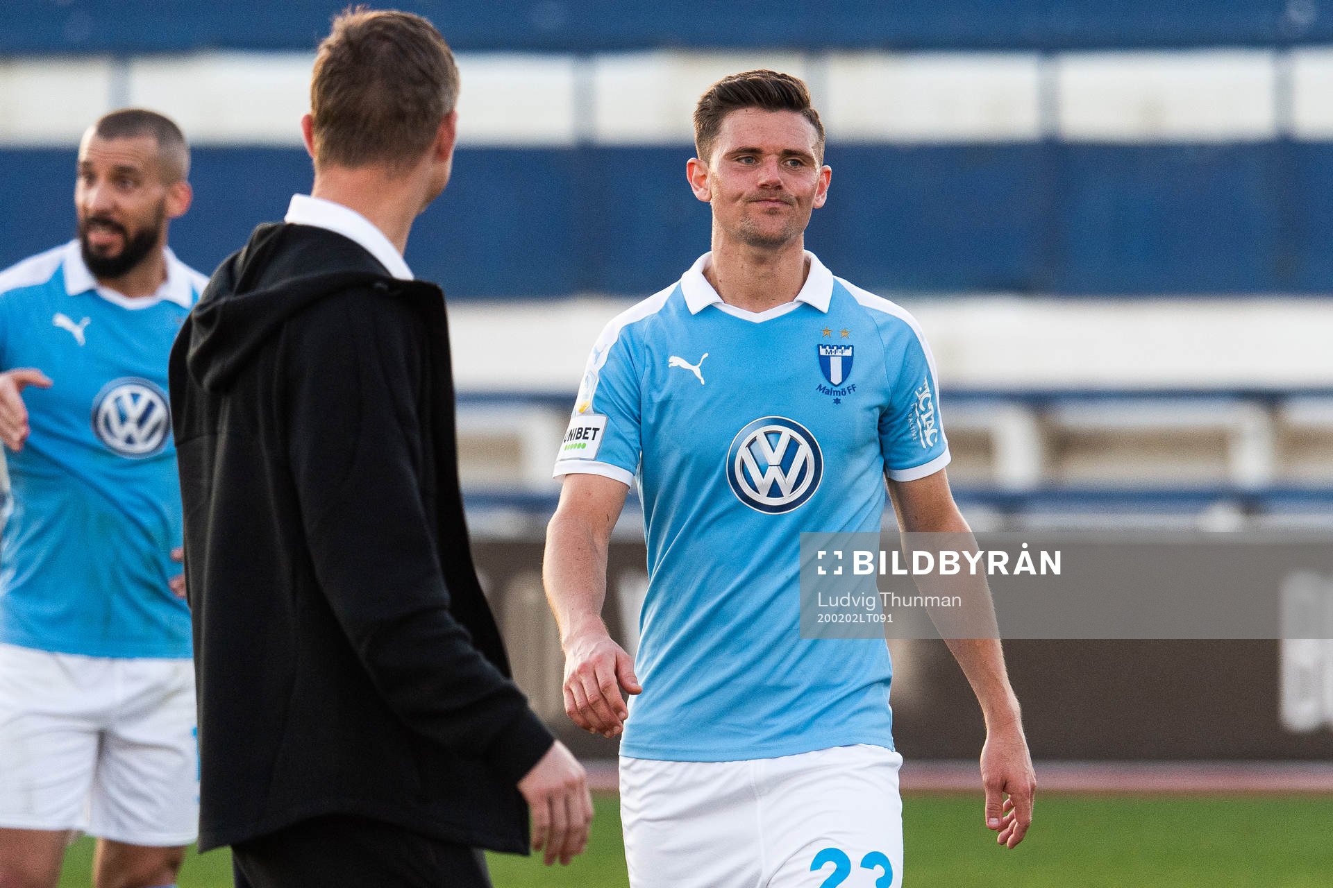 Marcus Antonsson of Malmö FF looks dejected