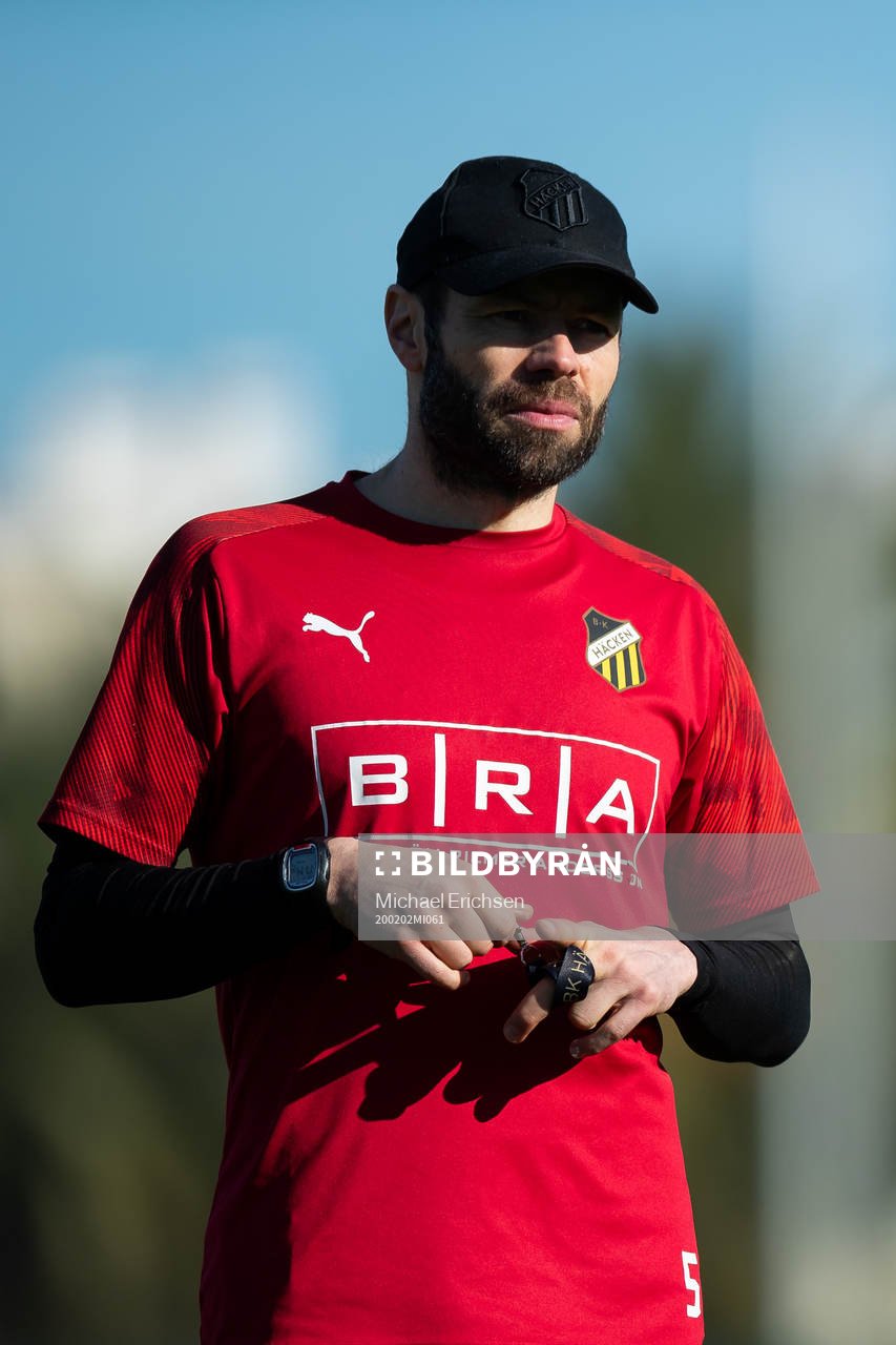 Häckens tränare Andreas Alm