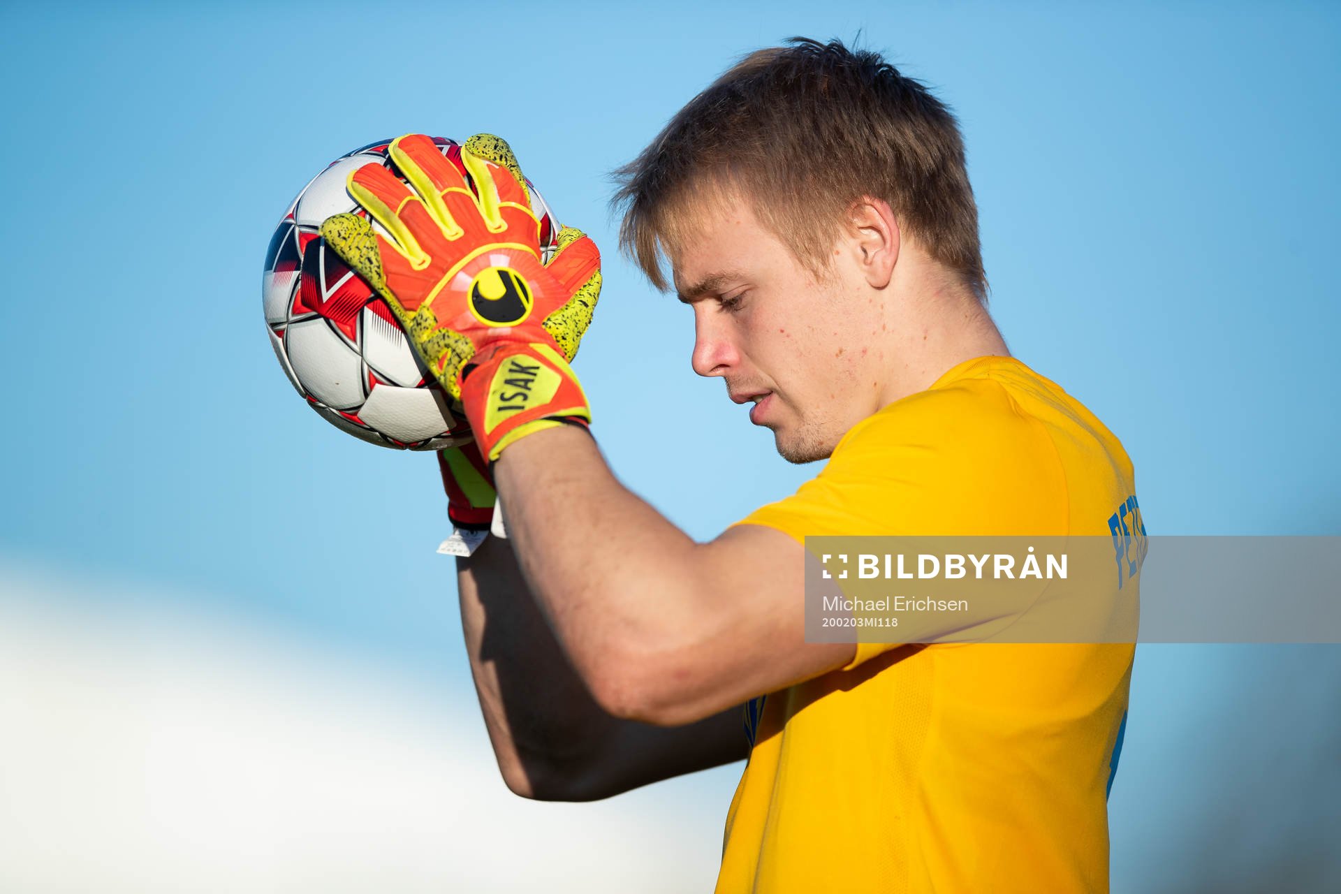 Goalkeeper Isak Pettersson of Norrköping