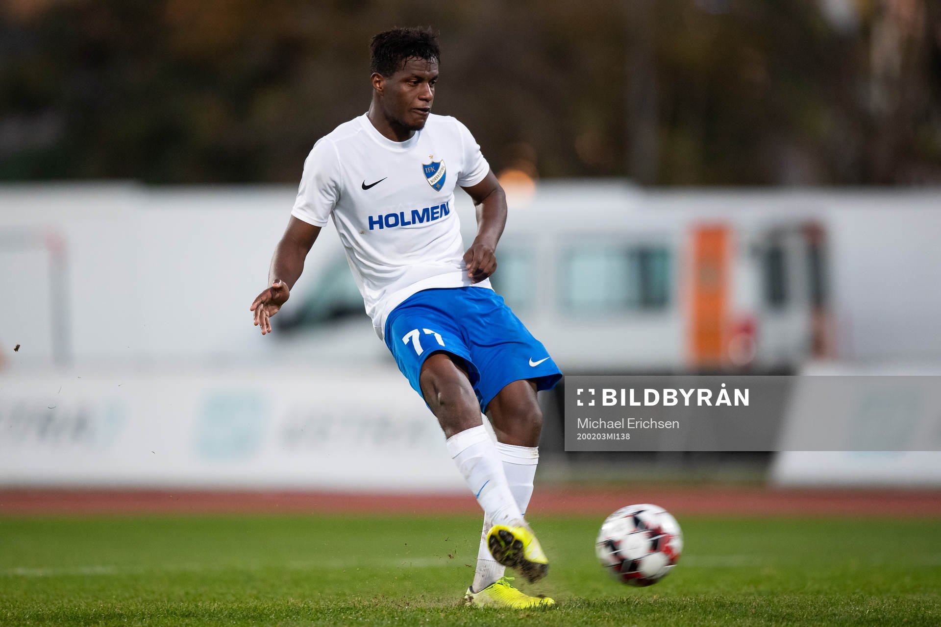 Manasse Kusu of Norrköping scores the decisive penalty during the penalty shoot out of The Atlantic Cup match between IFK Norrköping and FC Köpenhamn on February 3, 2020 in Albufeira.