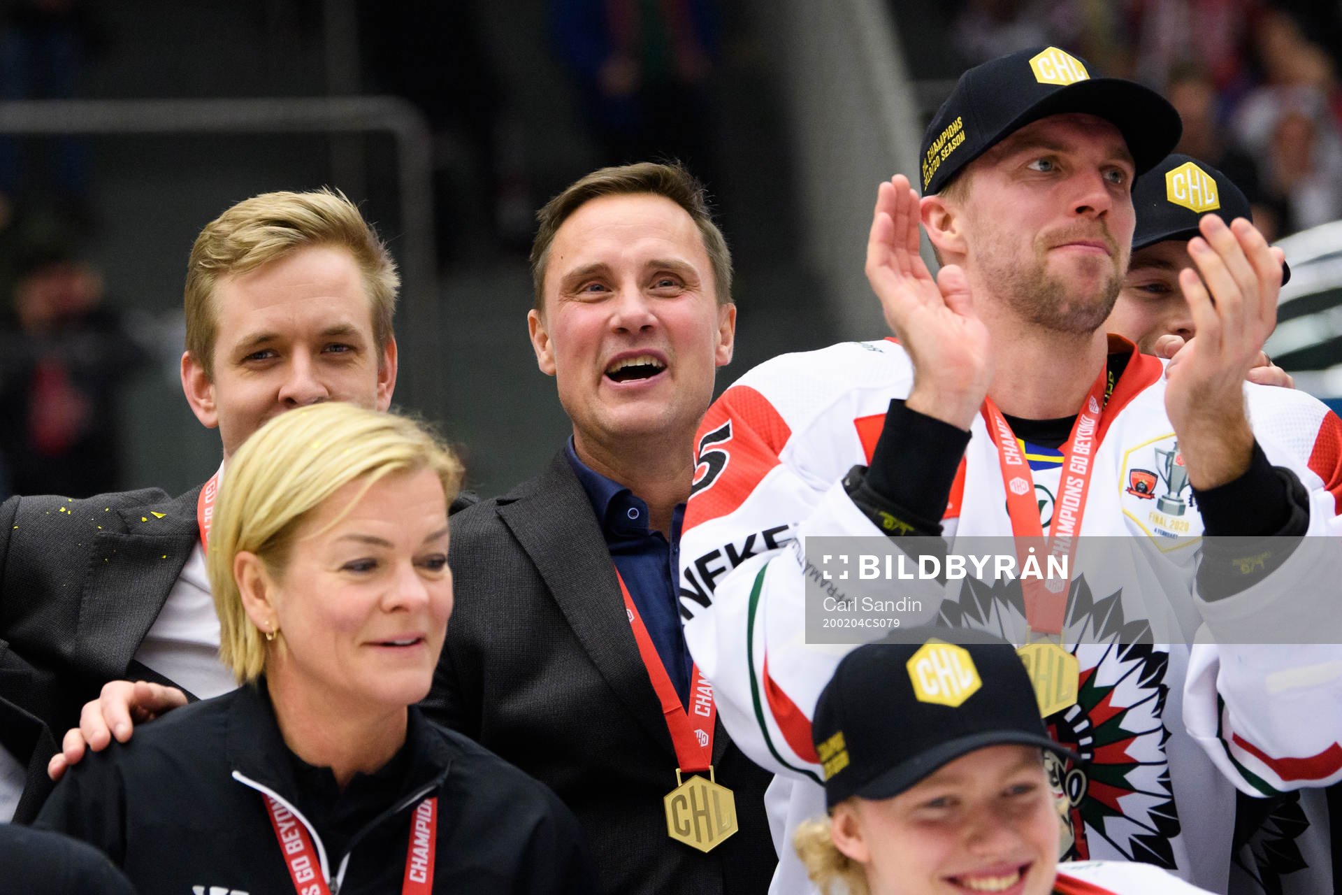Head coach Roger Rönnberg celebrates