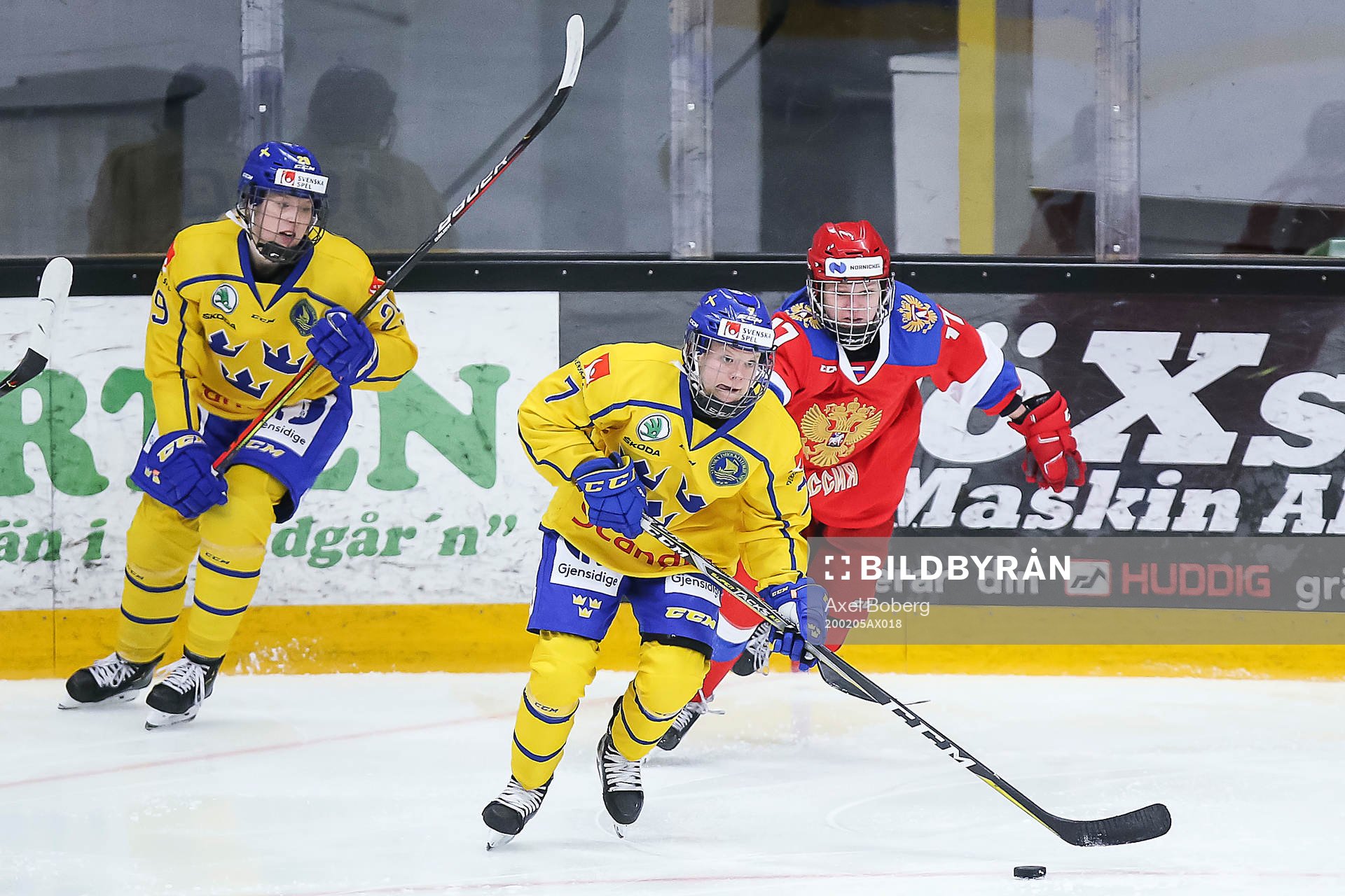 Sveriges Linnea Hedin och Rysslands Fanuza Kadirova