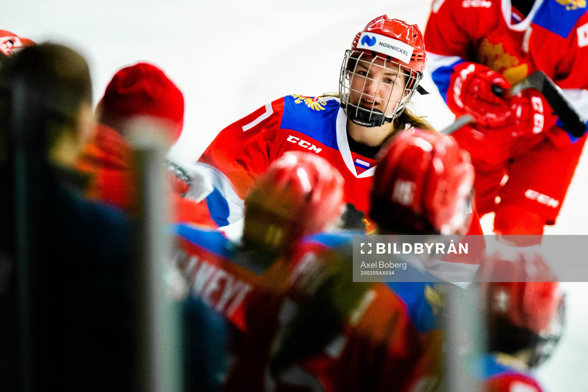 Rysslands Anna Shokhina jublar