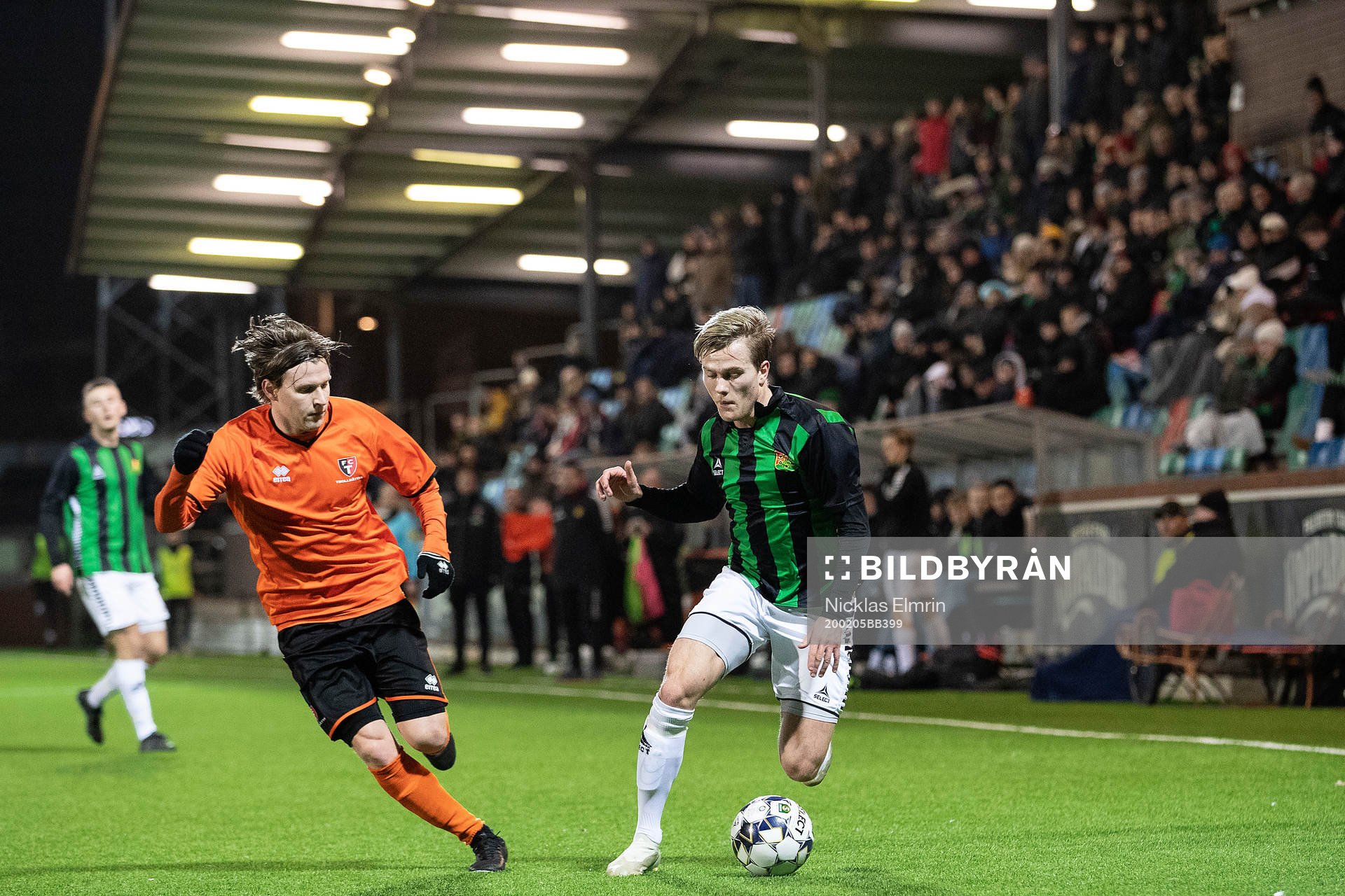 Trollhättans Johan Lundgren och GAIS Anton Snibb