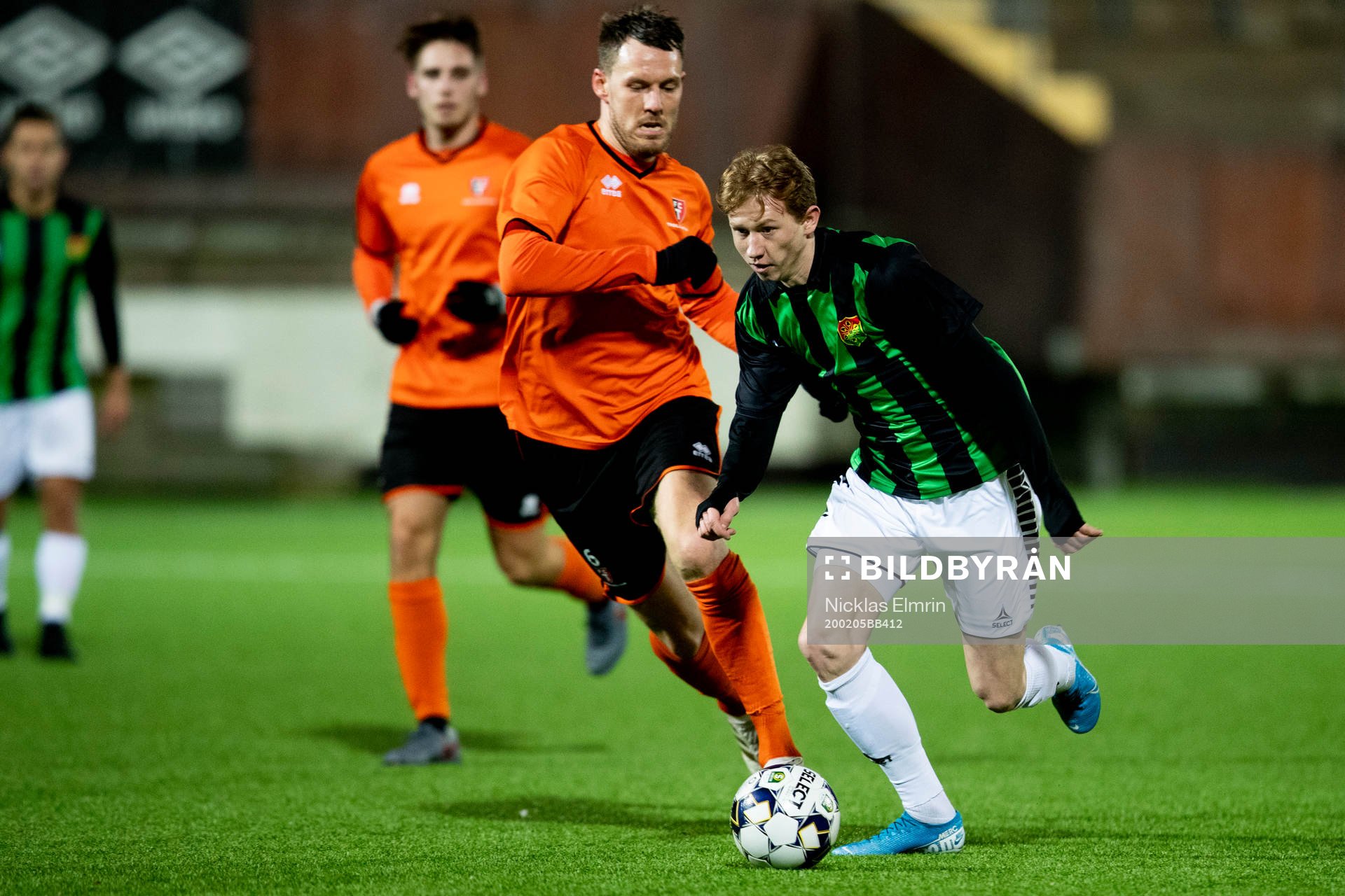 GAIS Julius Lindberg mot Trollhättans Anders Mogren