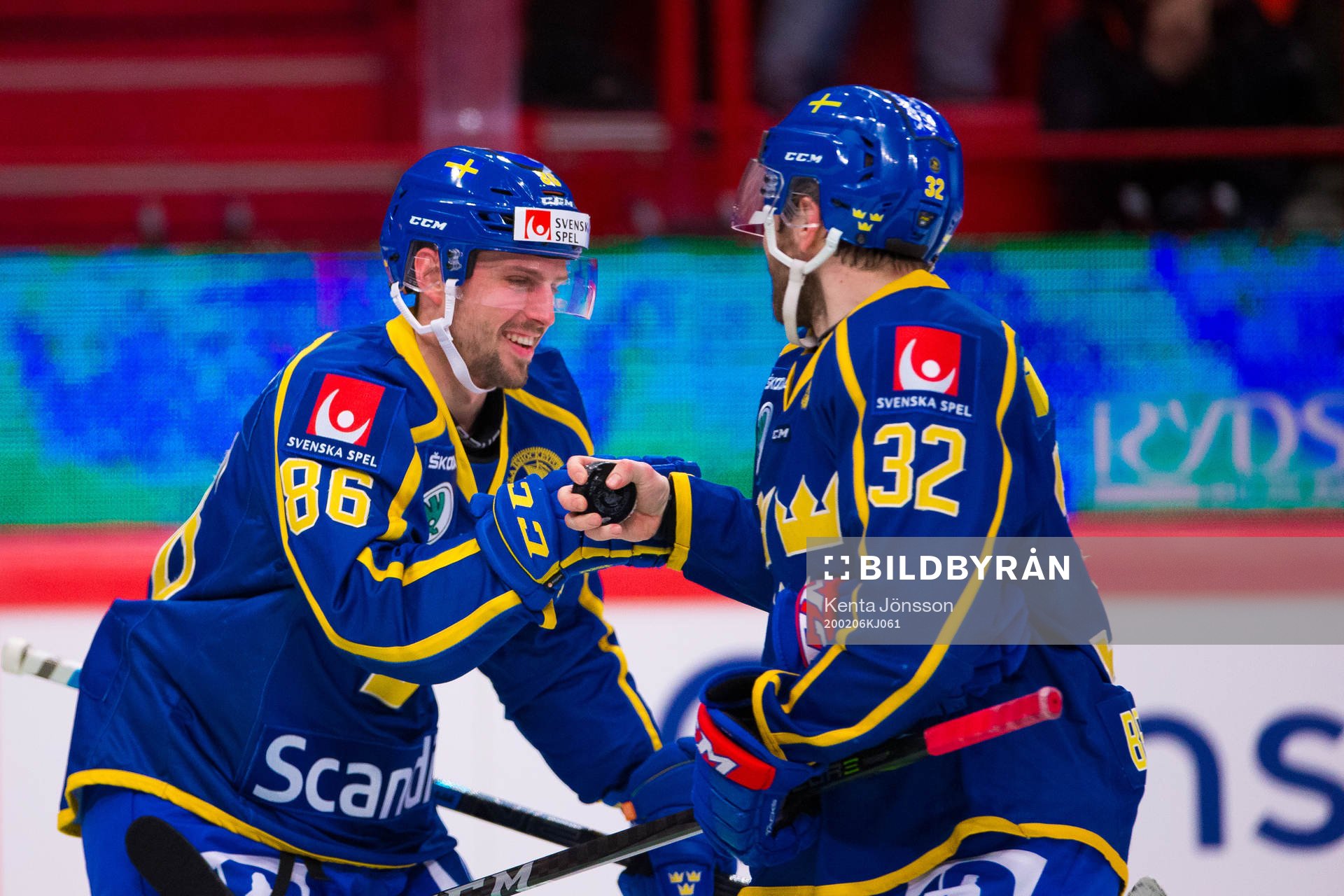 Mathias Bromé and Lukas Bengtsson celebrates