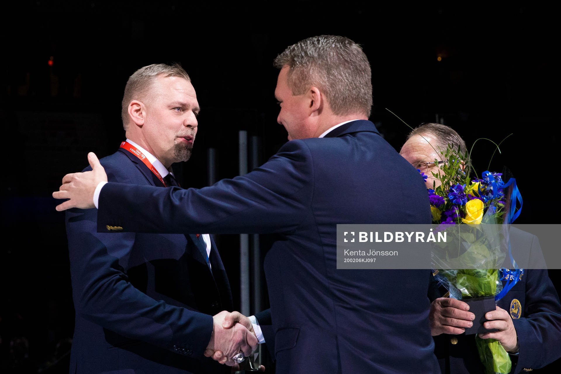 Tomas Holmström, here pictured with chairman of Swedish