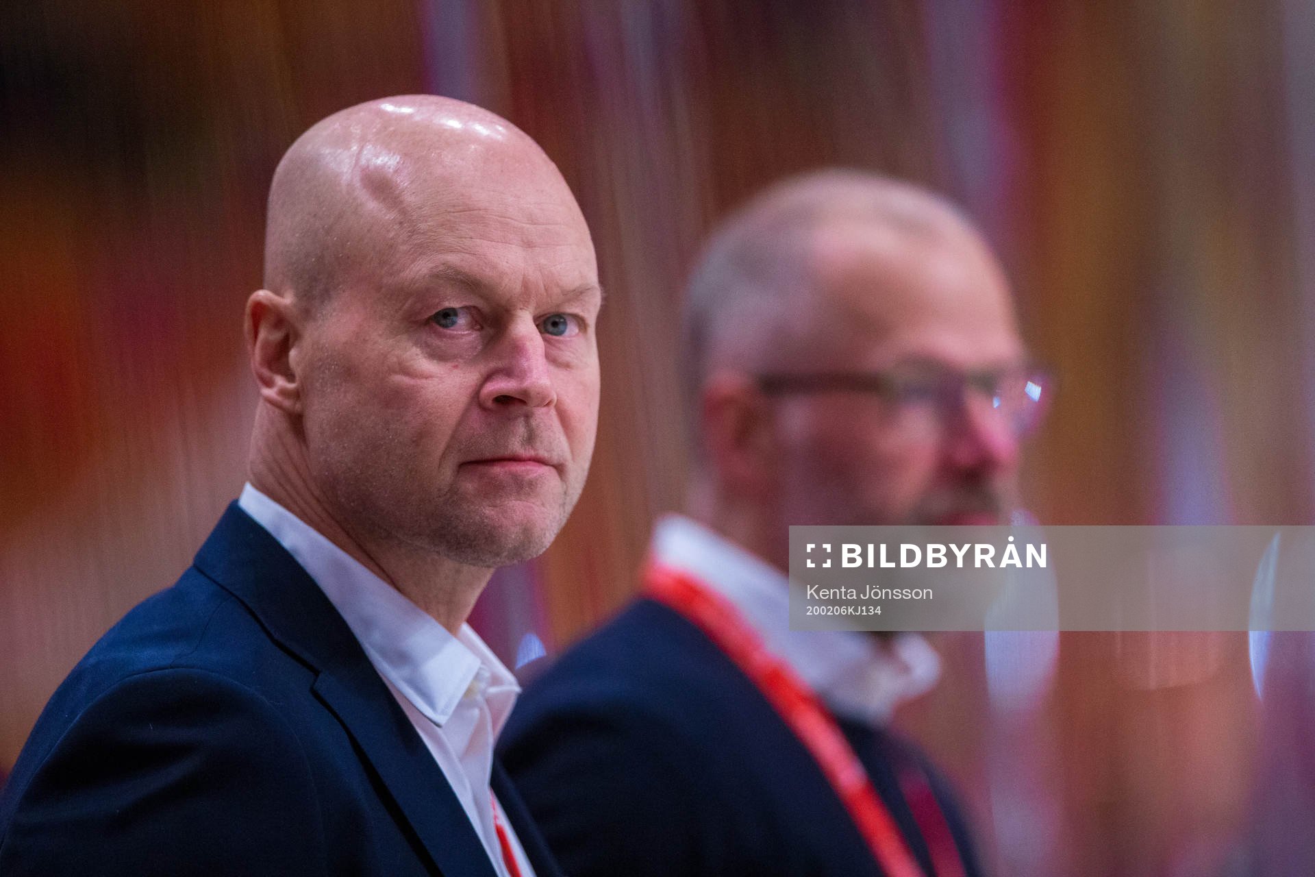 Assistant coach Marcus Ragnarsson of Sweden