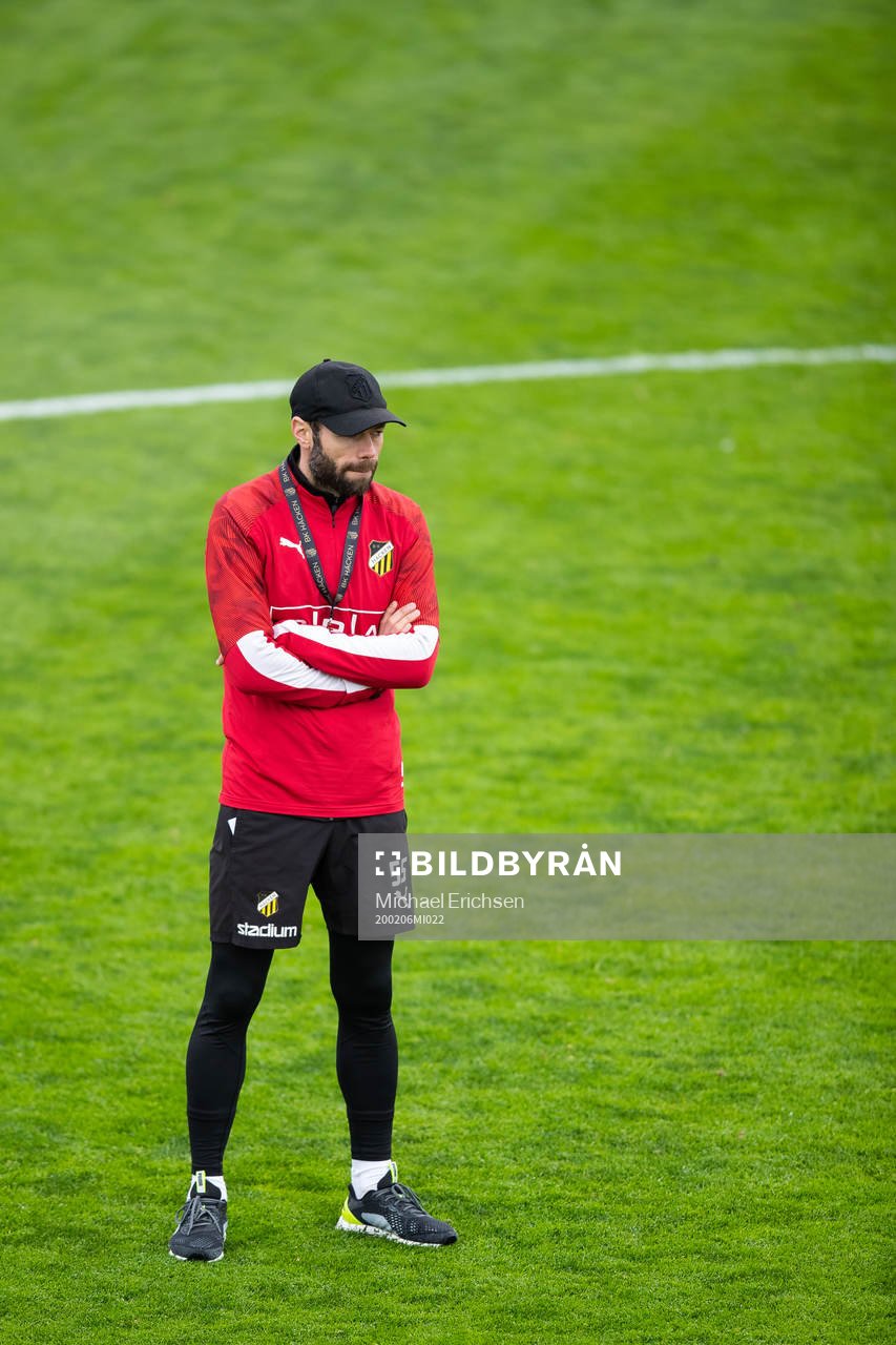 Häckens head coach Andreas Alm