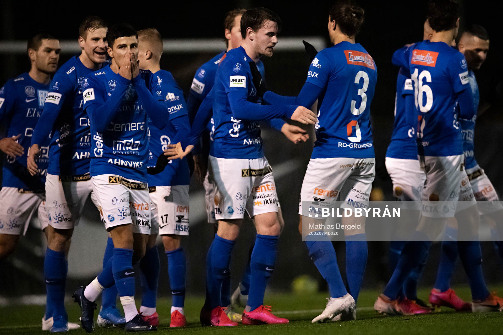 Norrbys spelare jublar