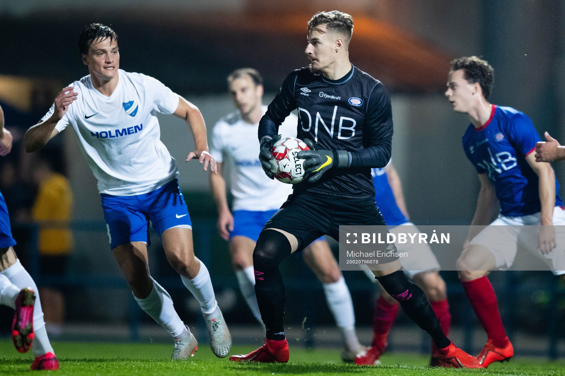Goalkeeper Christian Kjetil Haug of Vålerenga