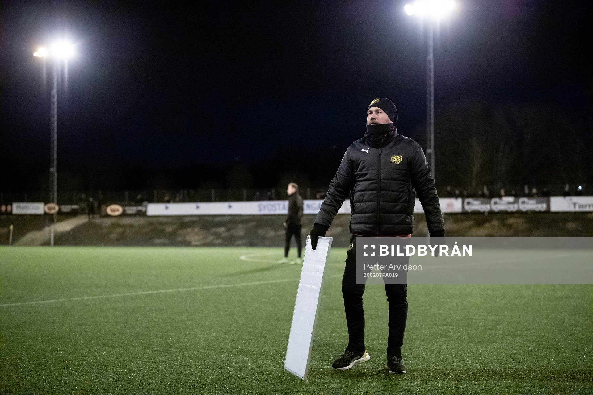 Mjällbys tränare Marcus Lantz under träningsmatchen i fotboll mellan Mjällby och Kalmar den 7 februari 2020 i Mjällby.