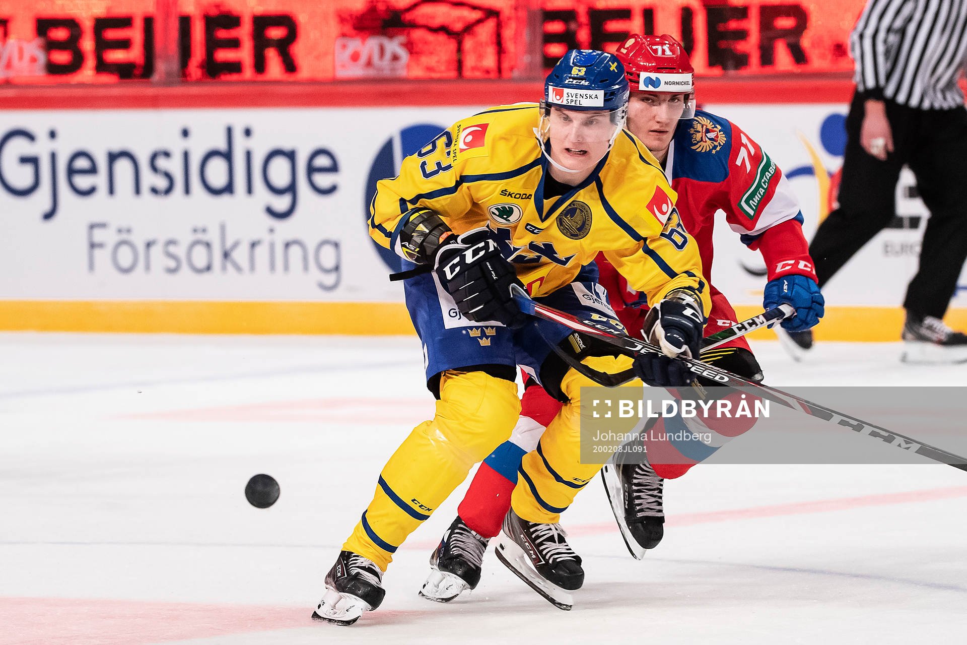 Fredrik Händemark of Sweden and Ivan Morozov of Russia