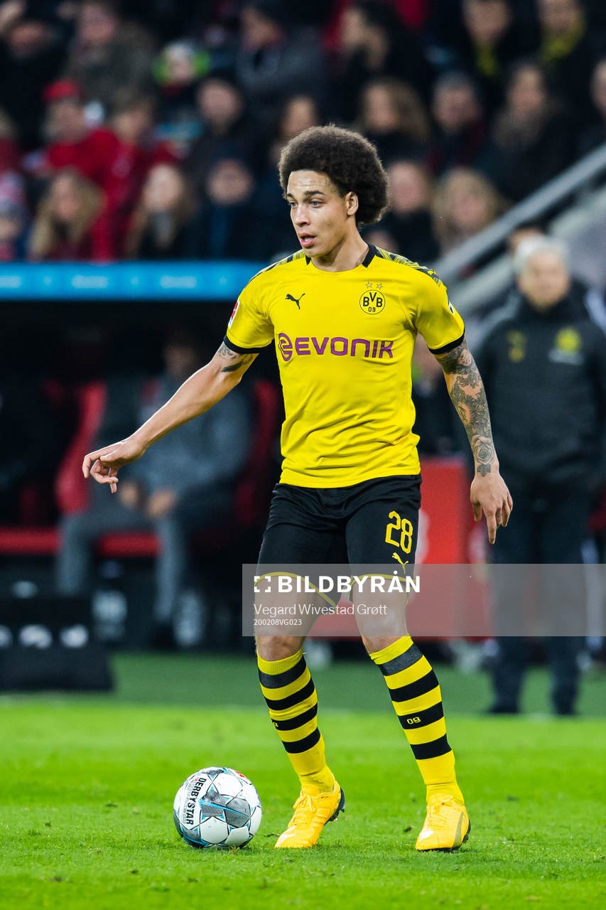 Axel Witsel of Borussia Dortmund