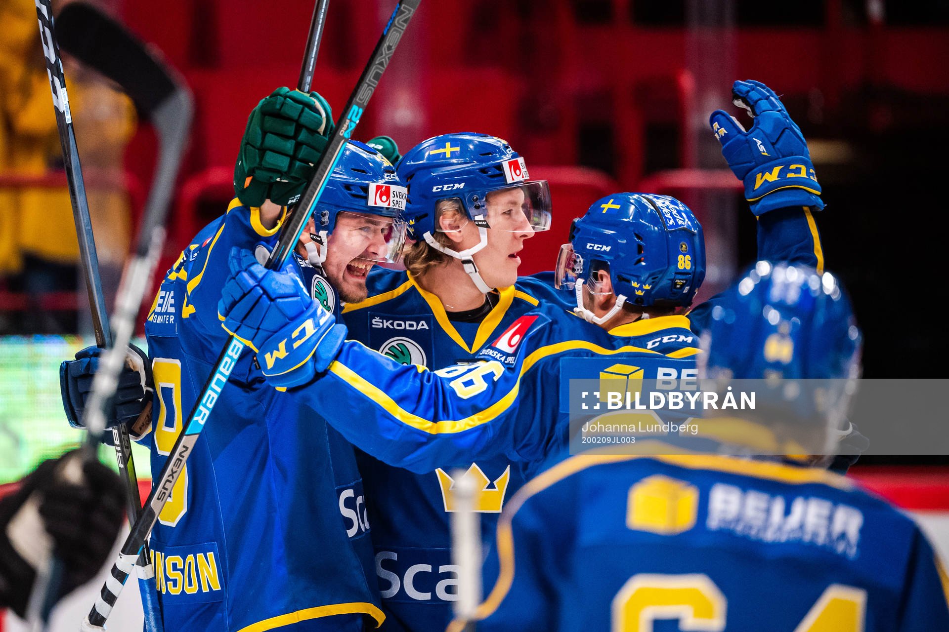 Linus Johansson and Emil Sylvegård of Sweden celebrate