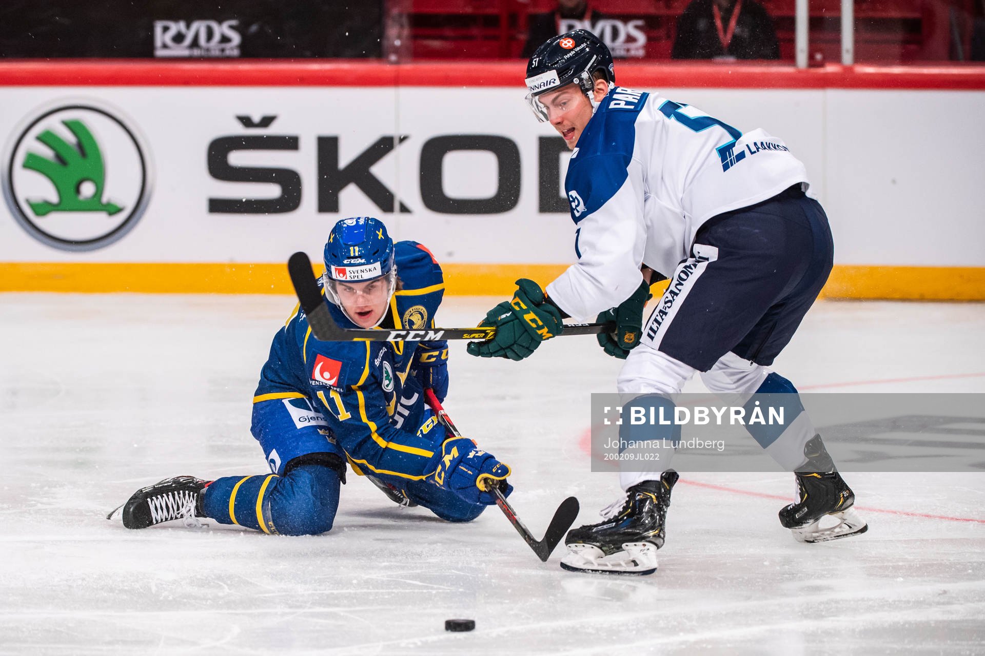 Samuel Fagemo of Sweden and Jarkko Parikka of Finland