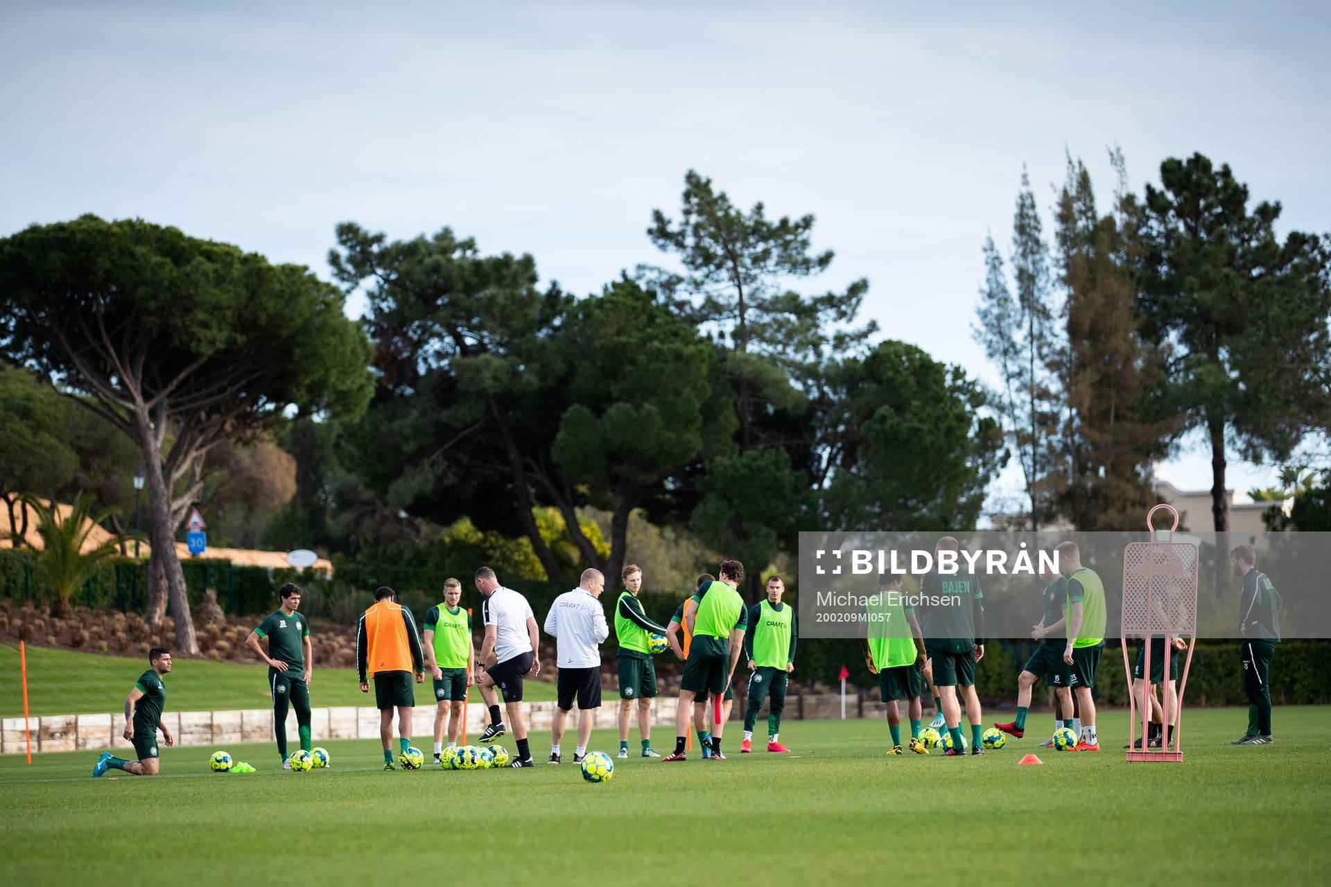 Hammarbys spelare och ledare samlade