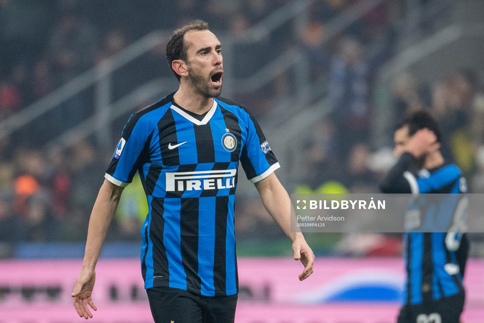 Diego Godin of Inter celebrates