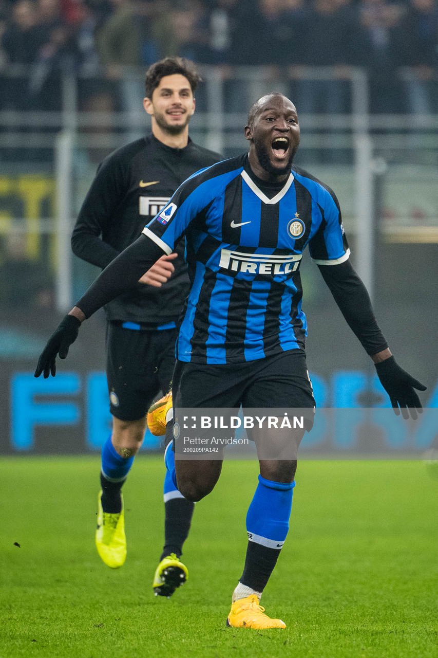 Romelu Lukaku of Inter celebrates