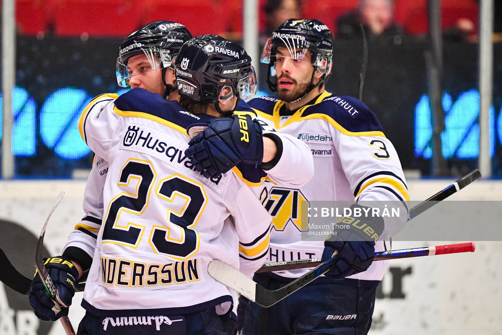 s Linus Sandin jublar med Lias Andersson
