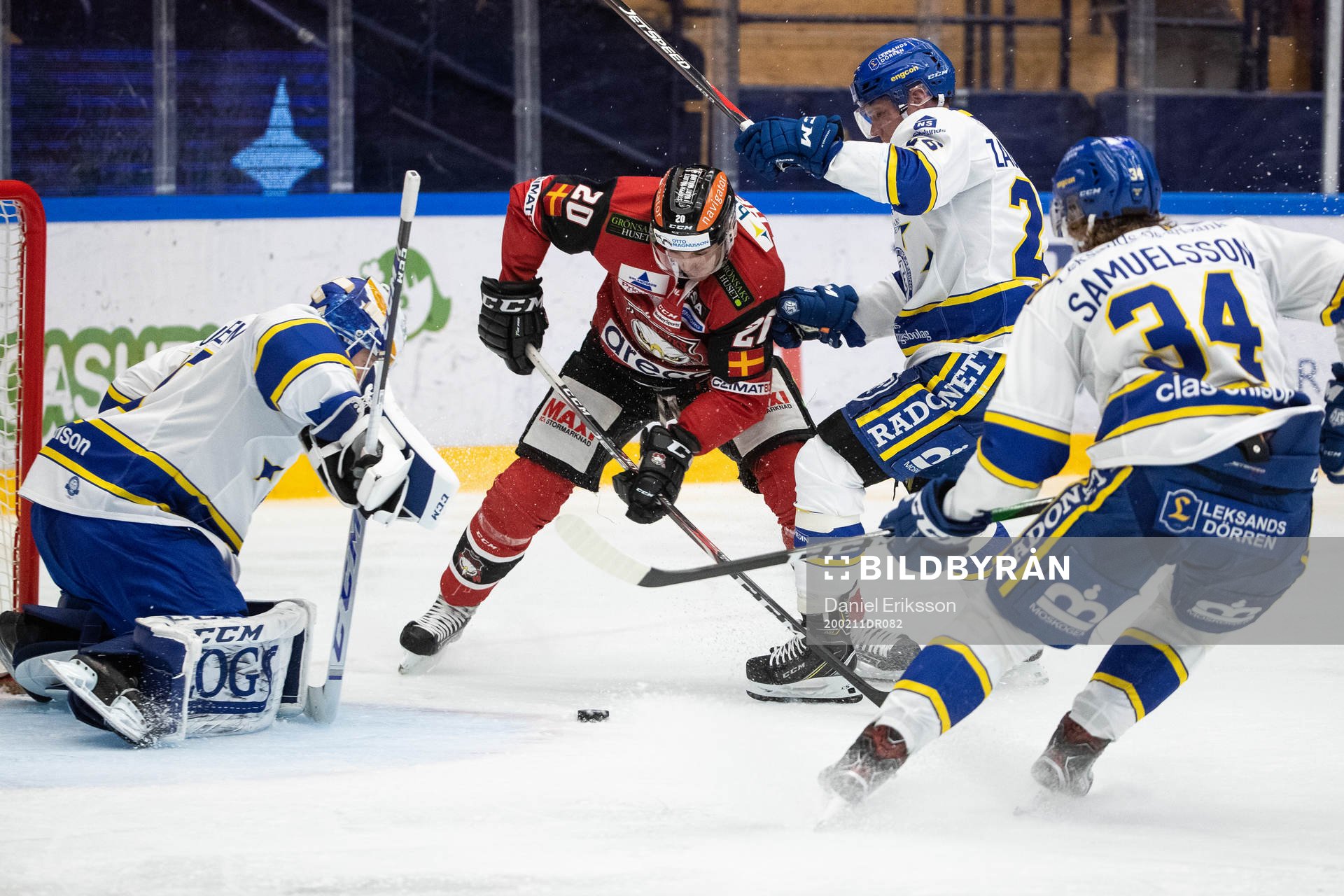 Leksands målvakt Janne Juvonen och Malmö Redhawks Henrik