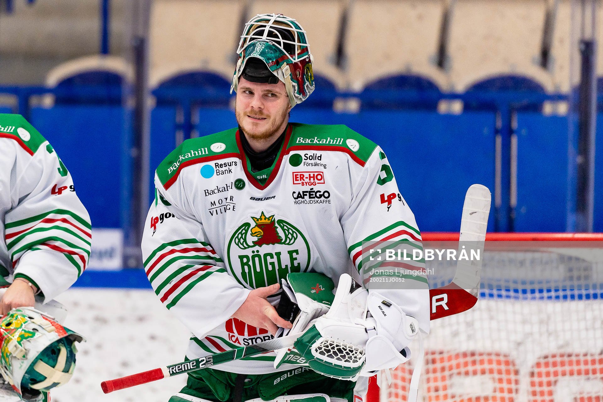 Rögles målvakt Christoffer Rifalk jublar