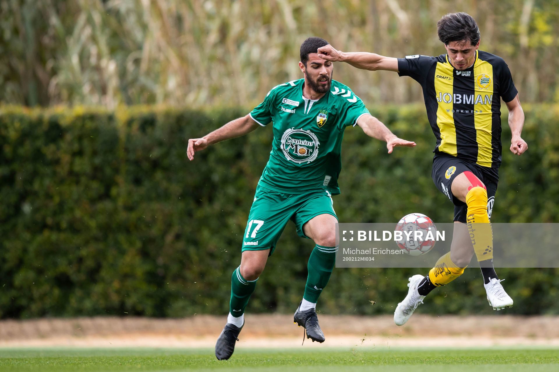 Jean Carlos de Brito of Hammarby and Miguel Bandarra of