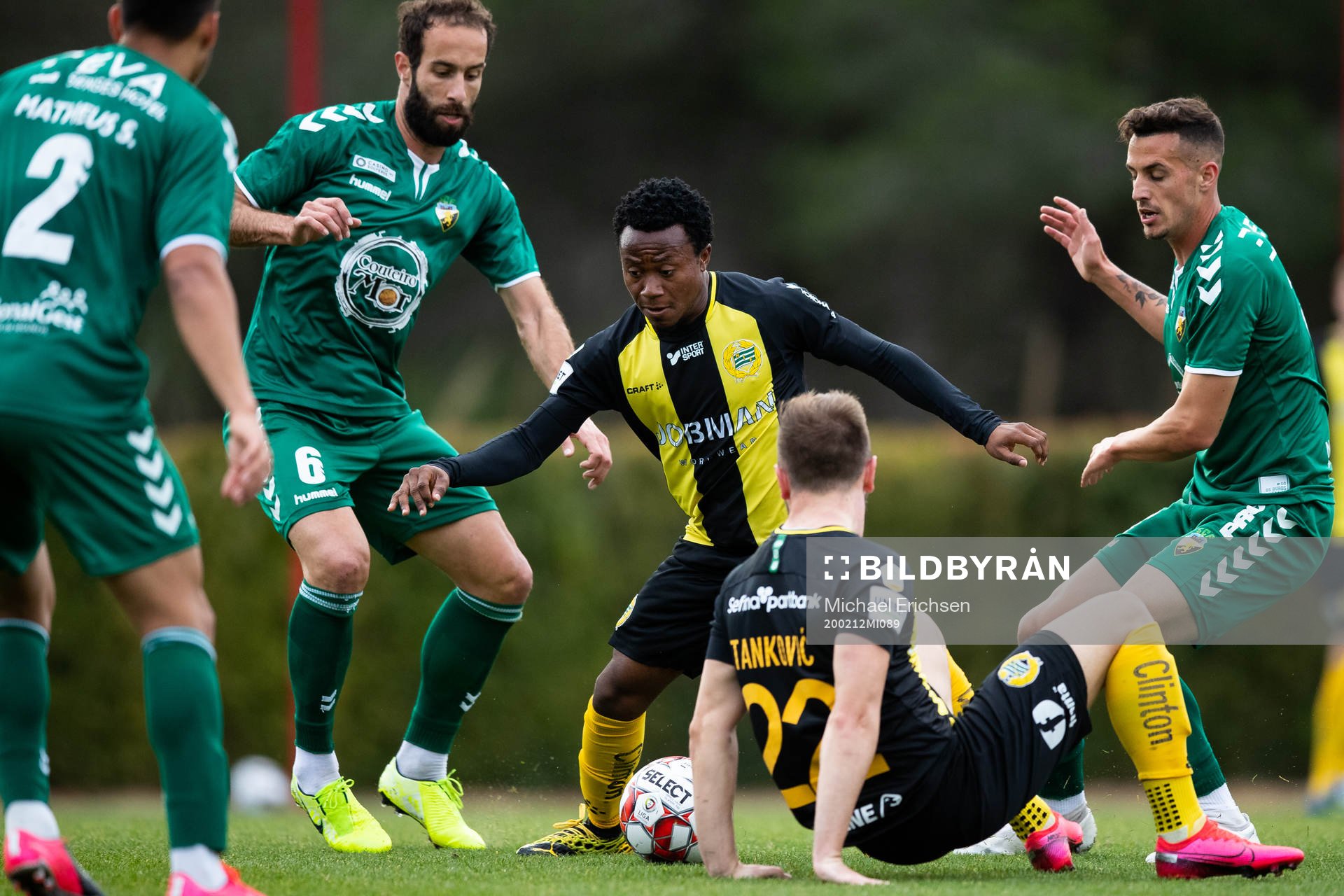 Abdul Halik Hudu and Muamer Tankovic of Hammarby