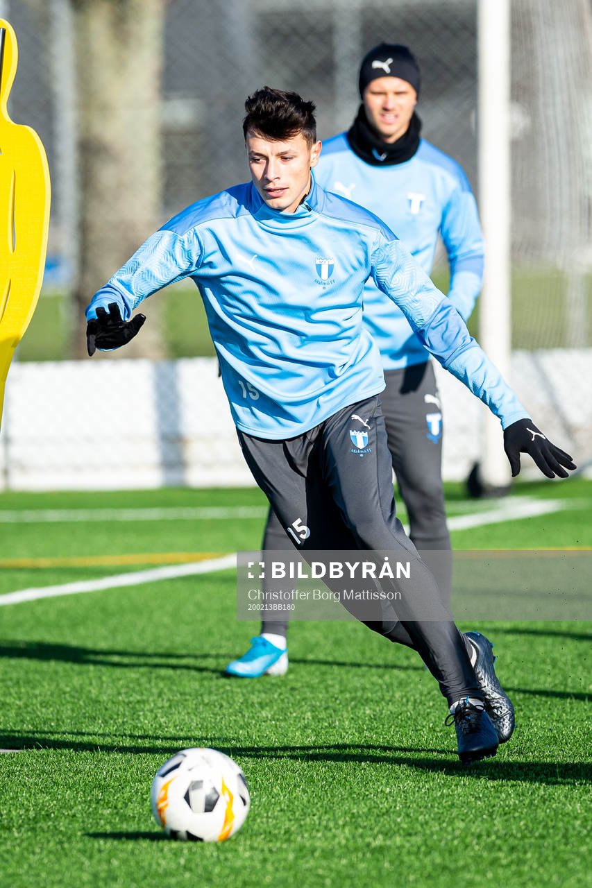 Malmö FFs Anel Ahmedhodzic