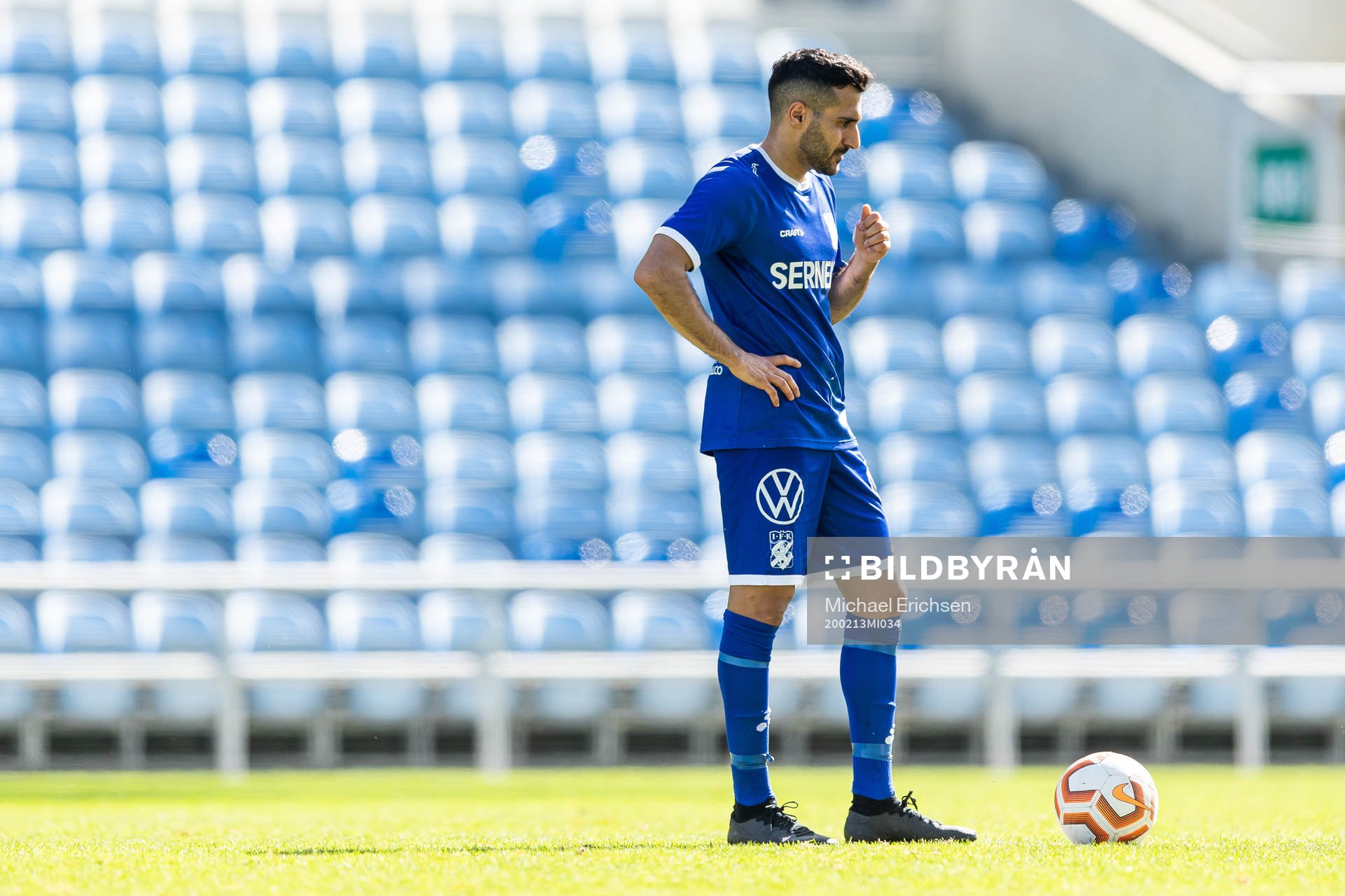 Sargon Abraham of IFK Göteborg looks dejected