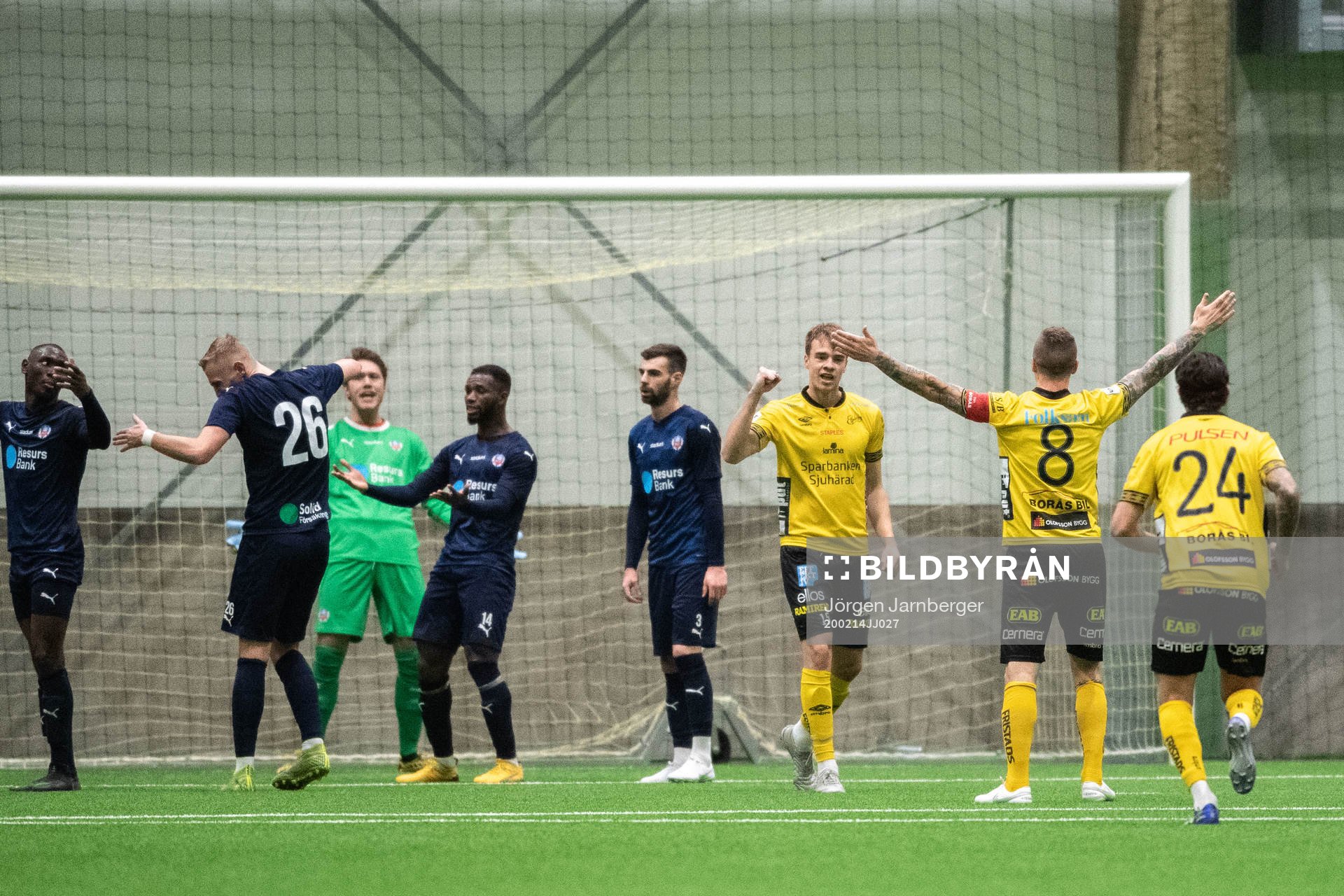 Elfsborgs Leo Väisänen jublar med lagkamrater