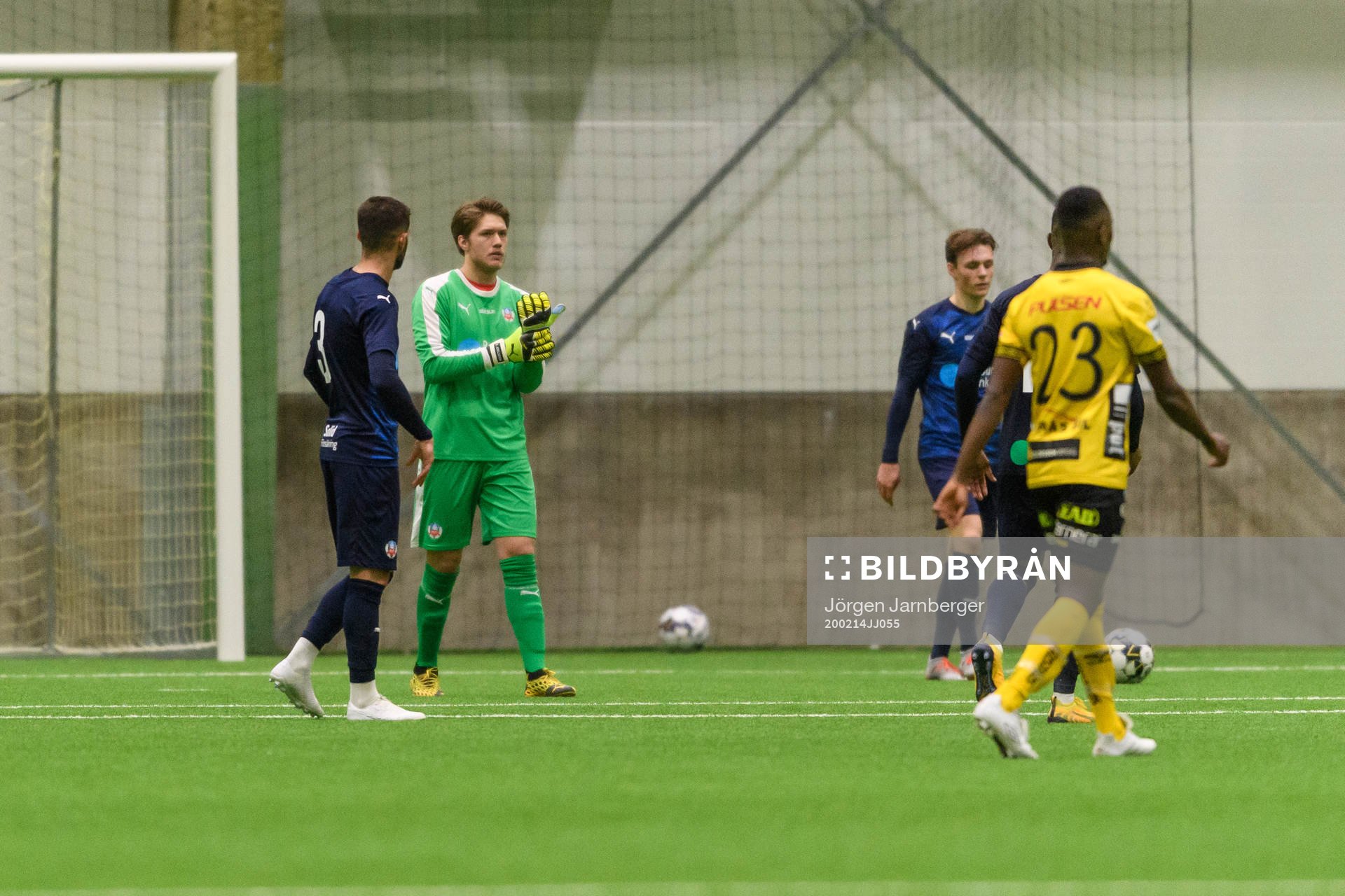 Helsingborgs målvakt Kalle Joelsson deppar