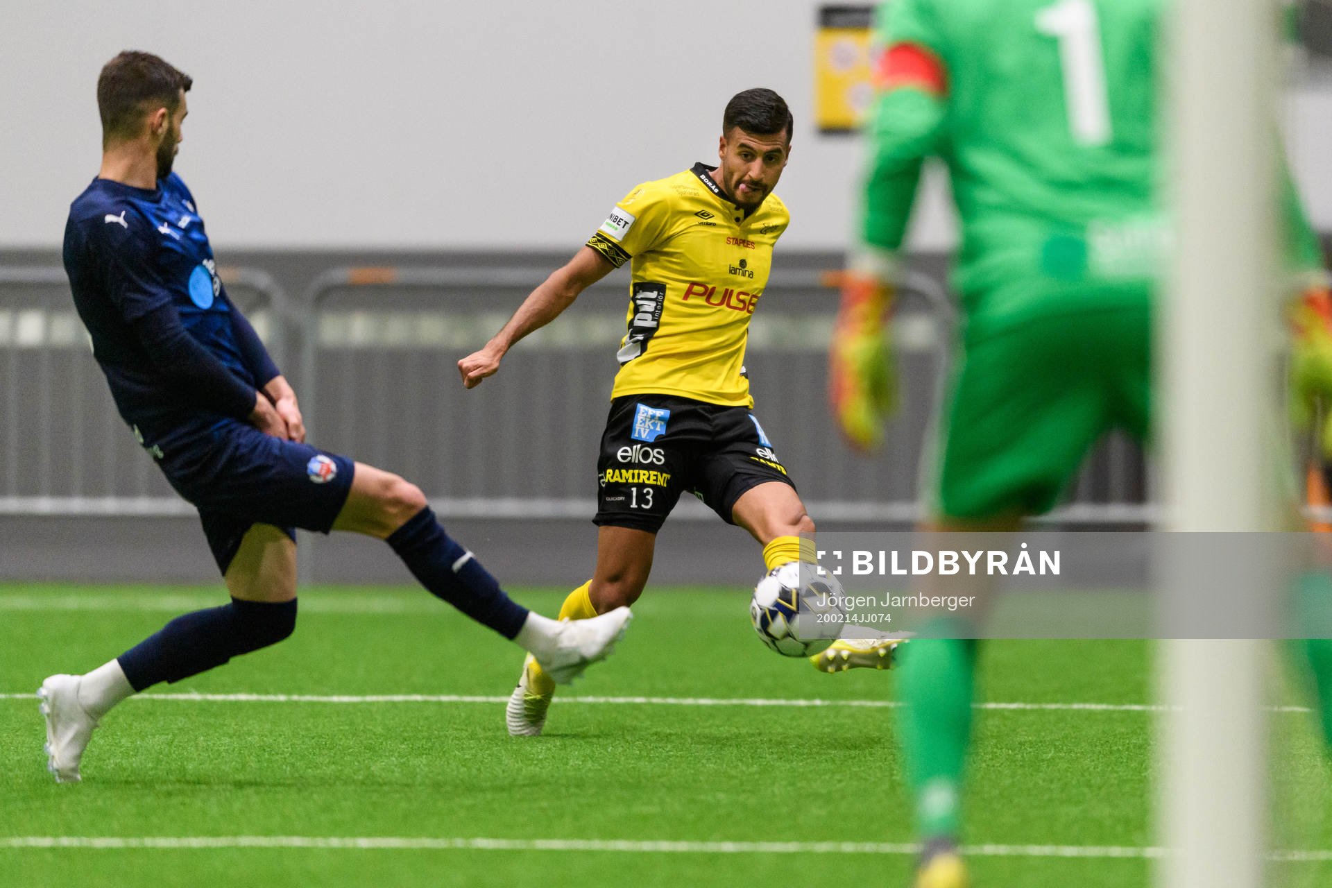 Elfsborgs Rami Kaib och Helsingborgs Egzon Bejtulai