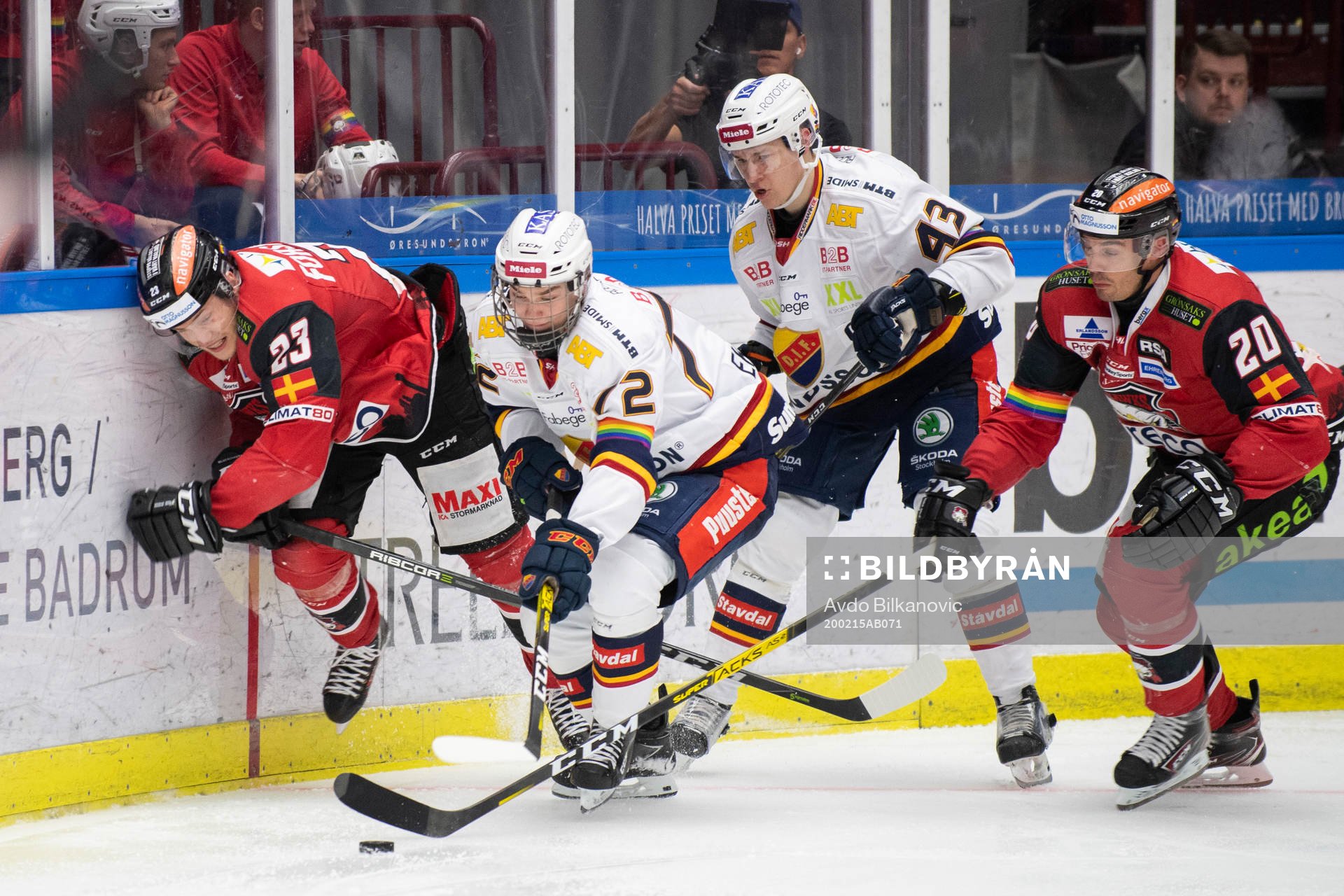 Malmö Redhawks Christoffer Forsberg i kamp mot